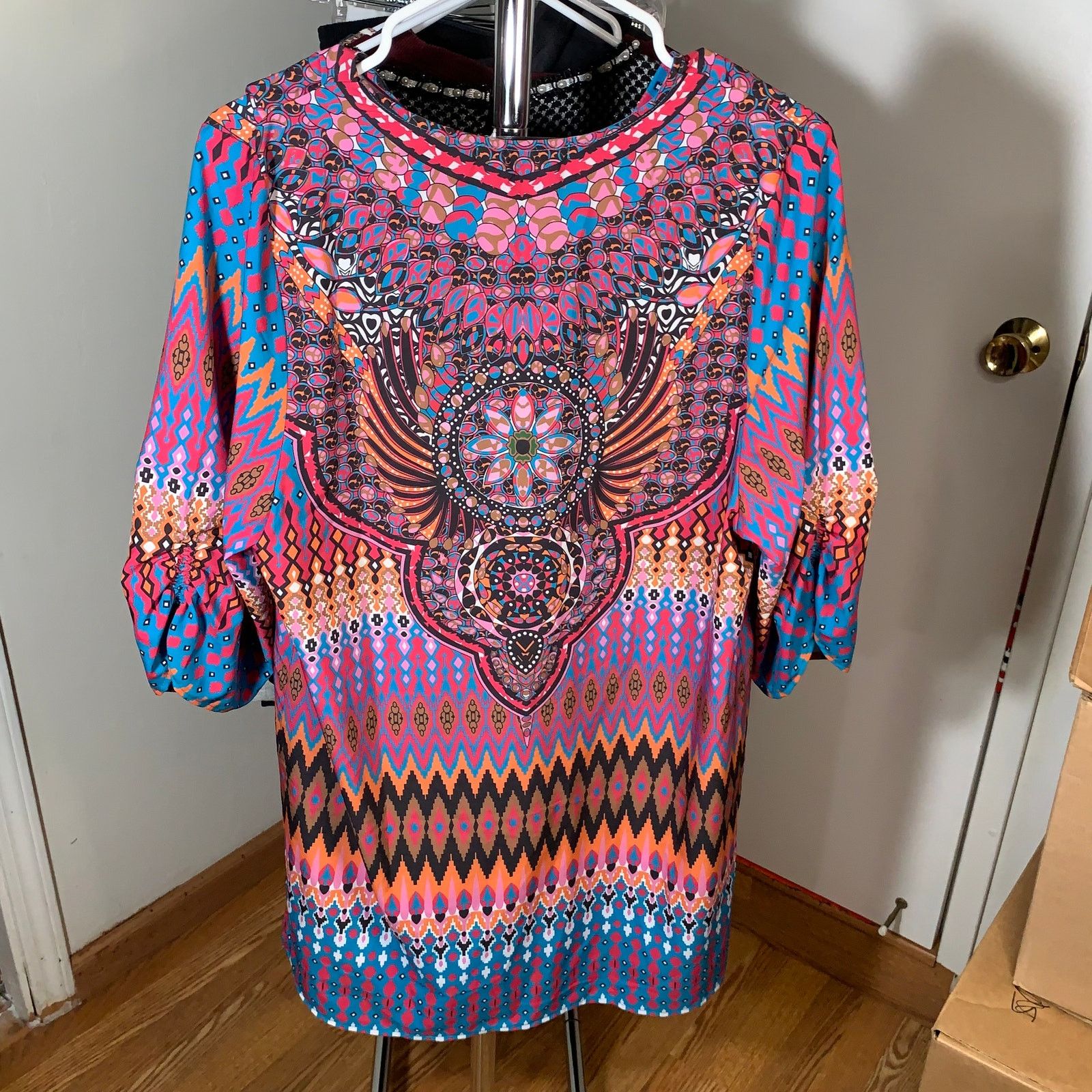 Other Women's Blouse Size M (New with Tag) Size M / US 6-8 / IT 42-44 - 2 Thumbnail
