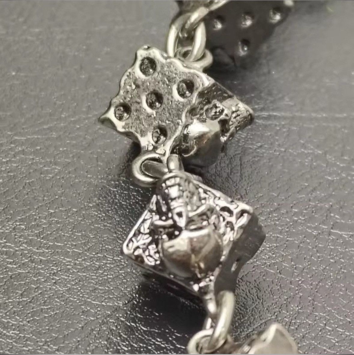 Vintage Retro Skull Dice Black Gun Plated Metal Wallet Chain Size ONE SIZE - 3 Thumbnail