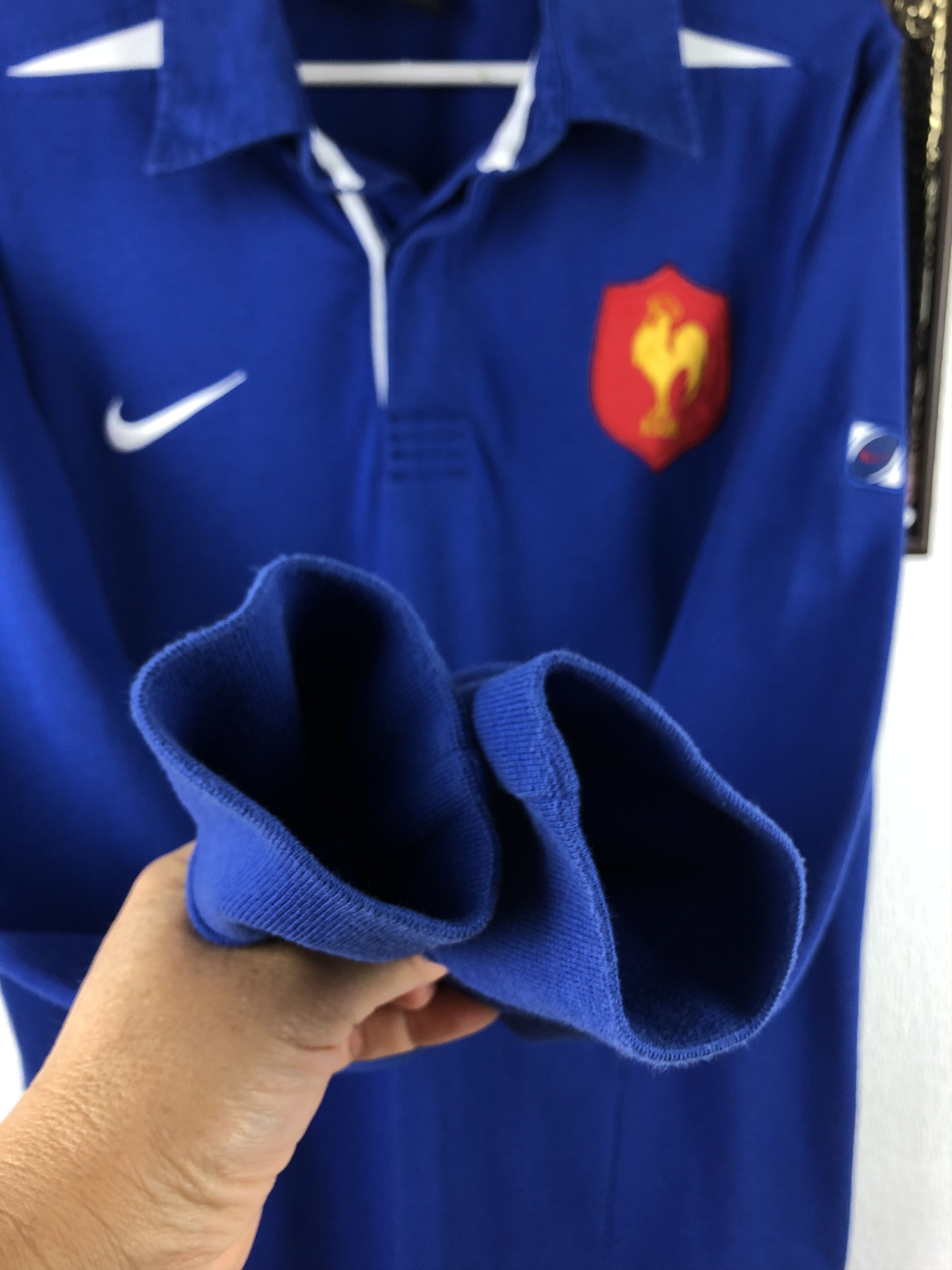 Nike Vintage Nike France Rugby Union Jersey Long Sleeve Shirt Size US S / EU 44-46 / 1 - 8 Thumbnail