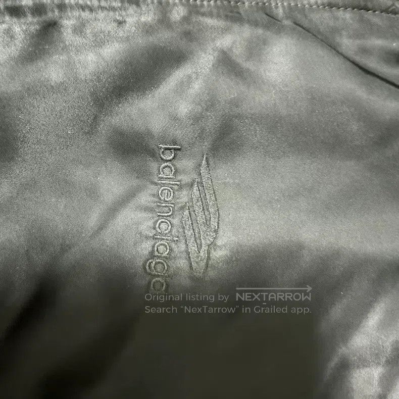 Balenciaga Balenciaga 3b embroidery twill zip bomber oversized Size US S / EU 44-46 / 1 - 5 Thumbnail