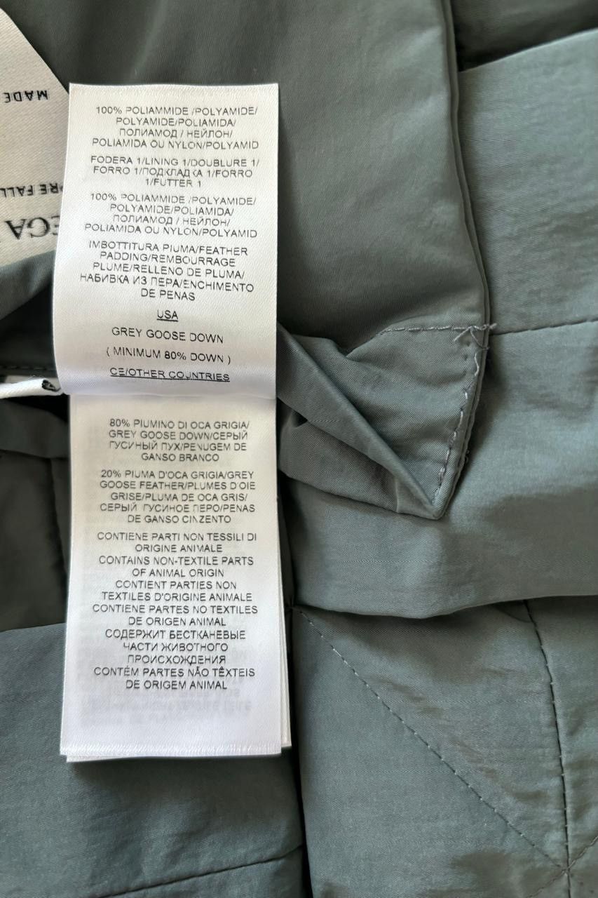 Bottega Veneta Bottega Veneta Grey Down Woven Vest Size US L / EU 52-54 / 3 - 7 Thumbnail