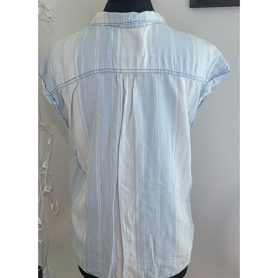 Mossimo Mossimo Striped Lyocell Blouse Blue White Button Front M Size M / US 6-8 / IT 42-44 - 5 Thumbnail