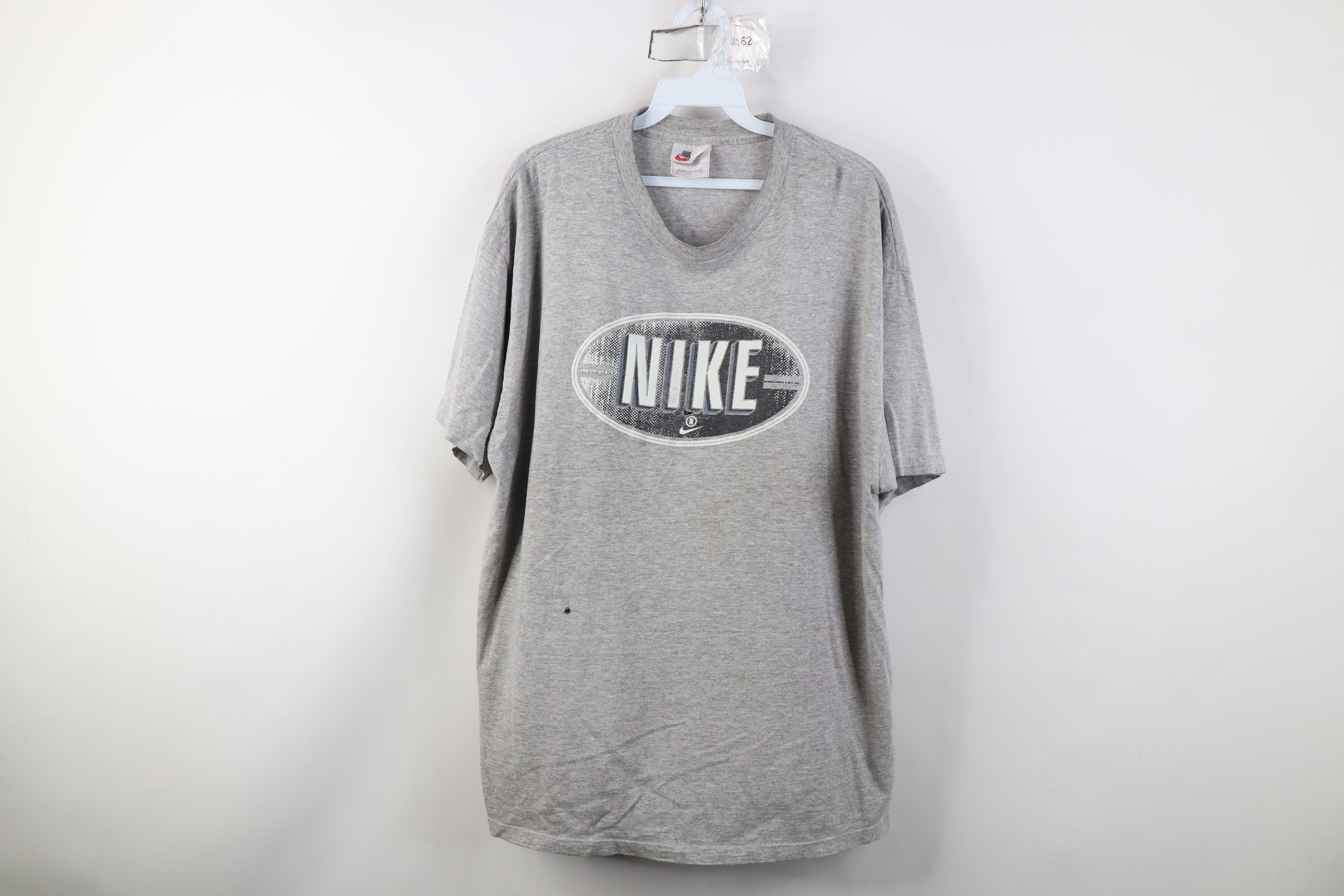 Nike Vintage 90s Nike Travis Scott Center Swoosh T-Shirt USA Size US L / EU 52-54 / 3 - 1 Thumbnail