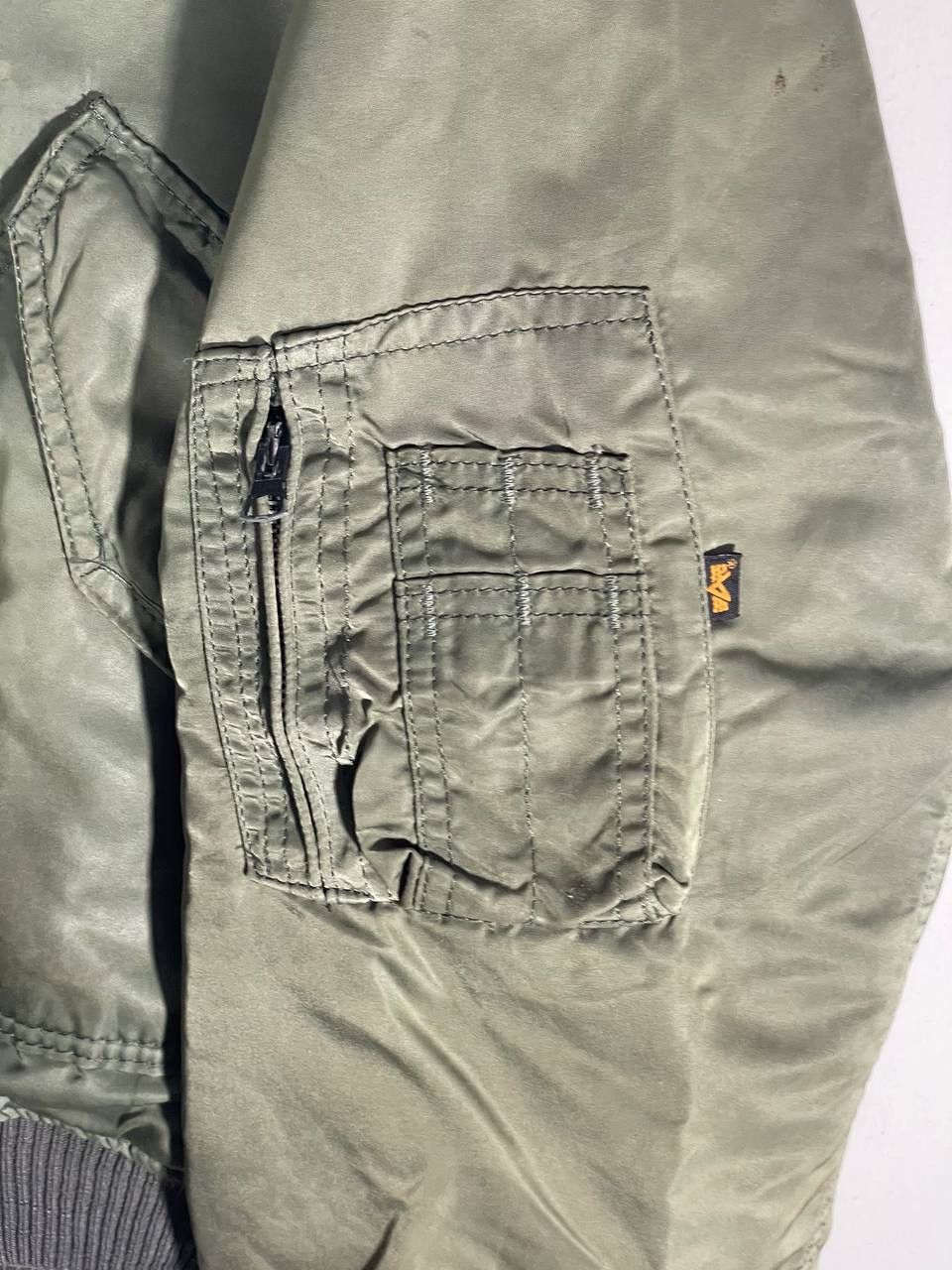 Alpha Industries Vintage ma-1 ma1 flight jacket alpha industry army Size US M / EU 48-50 / 2 - 3 Thumbnail