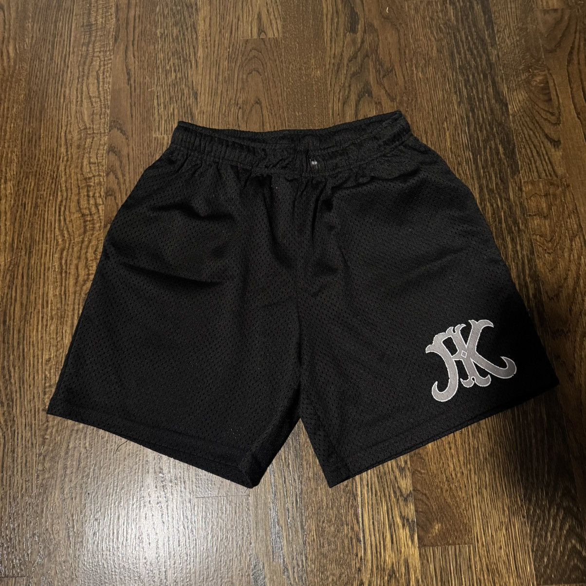 Other Amok Black Mesh Shorts Size US 30 / EU 46 - 1 Thumbnail