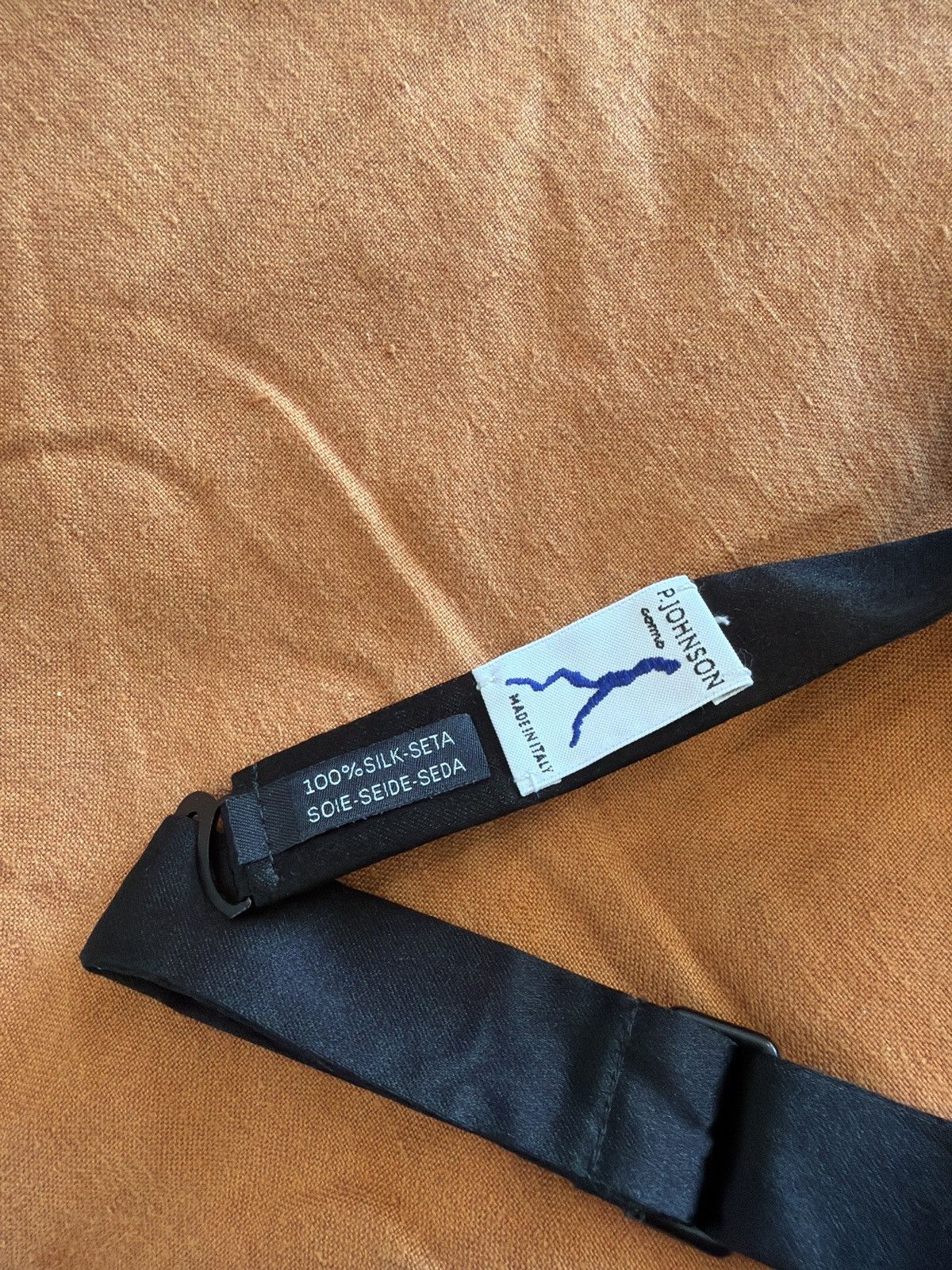 P. Johnson Silk Bowtie Size ONE SIZE - 3 Thumbnail