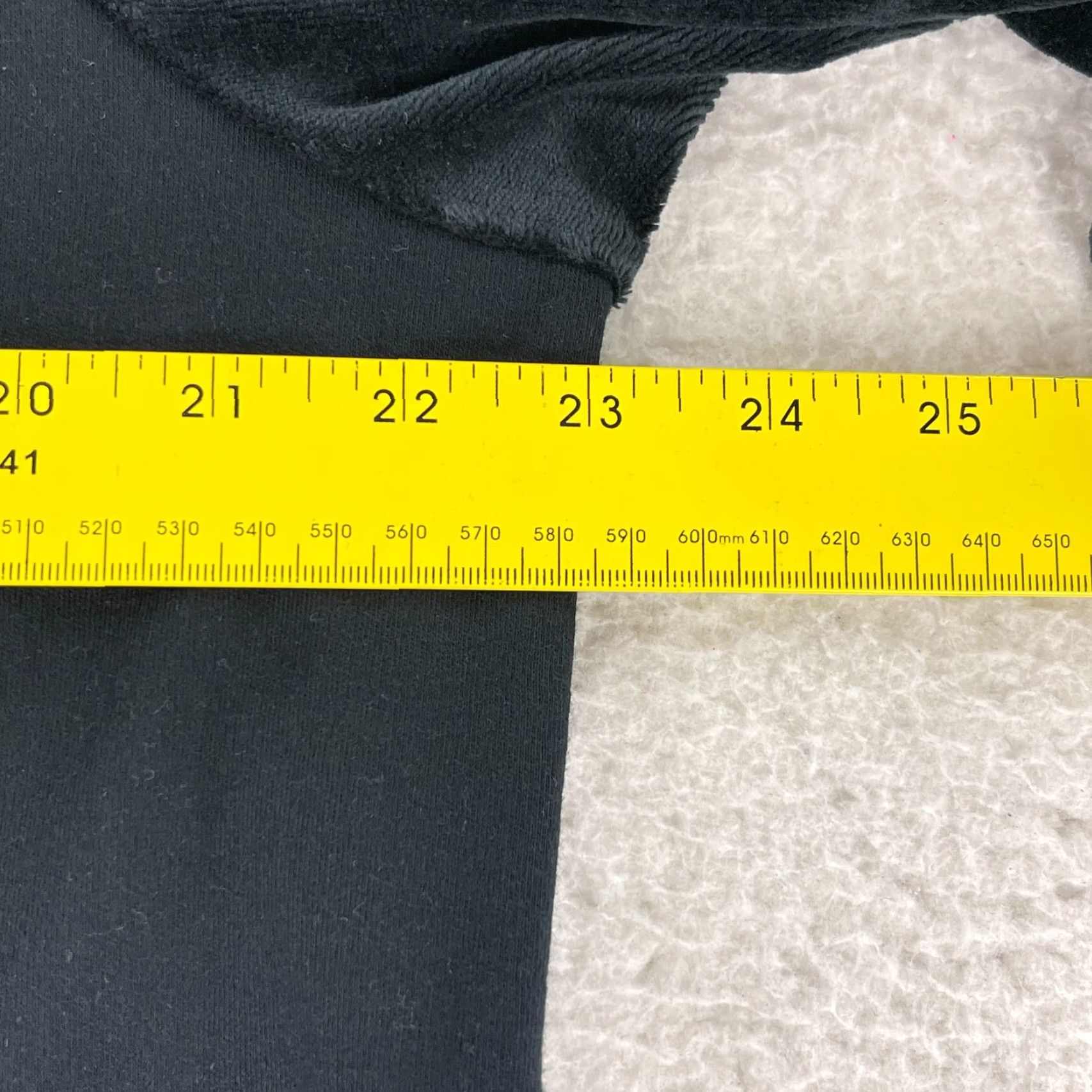 Quacker Factory Quacker Factory Shirt Womens 1X Black Velvet Long Sleeve Beaded Pullover Stretch Size XL / US 12-14 / IT 48-50 - 5 Thumbnail