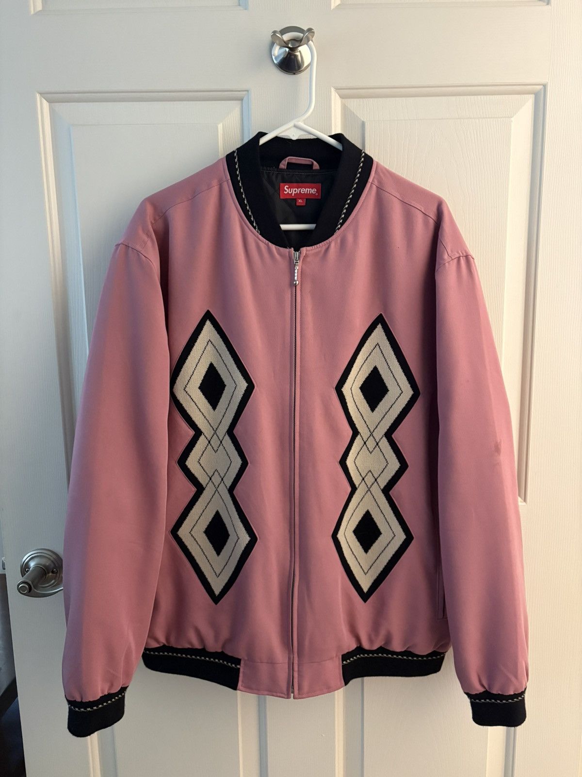Supreme Supreme Diamond Rayon Bomber Dusty Pink Size US XL / EU 56 / 4 - 1 Thumbnail