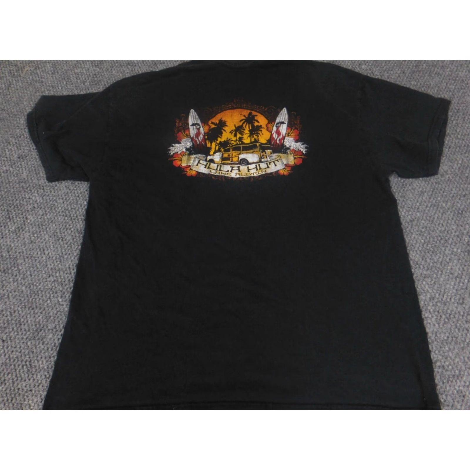 Hanes Hanes Lake Austin Mens Shirt XL Black Short Sleeve Crew Neck Logo T-Shirt Regular Breathable Vintage: No Size US XL / EU 56 / 4 - 7 Thumbnail