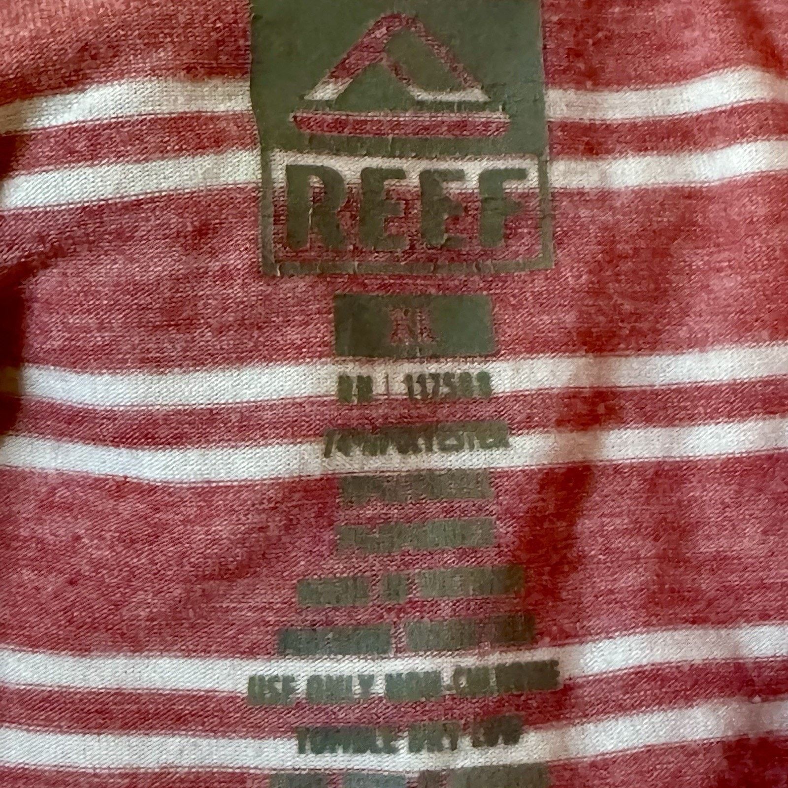 REEF Reef Mens XL Red White Striped T Shirt Surf Cotton Comfort Size US XL / EU 56 / 4 - 4 Thumbnail