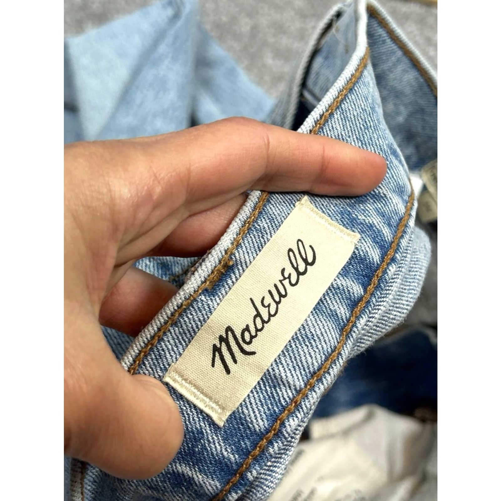 Madewell Madewell The Perfect Vintage Jeans Womens 26 Blue Denim High Rise Cropped 26x27 Jeans Womens Blue 90s City Preppy Style Size 26" / US 2 / IT 38 - 7 Thumbnail
