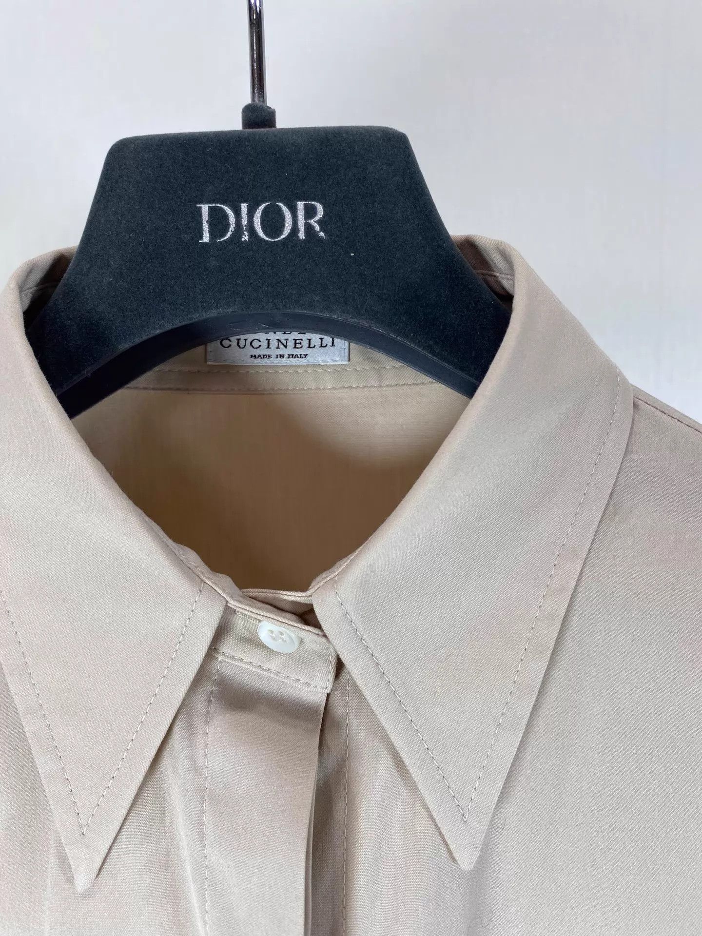 Brunello Cucinelli Brunello Cucinelli Silk Sequin-Sleeve Panel Shirt S 99N Size S / US 4 / IT 40 - 4 Thumbnail