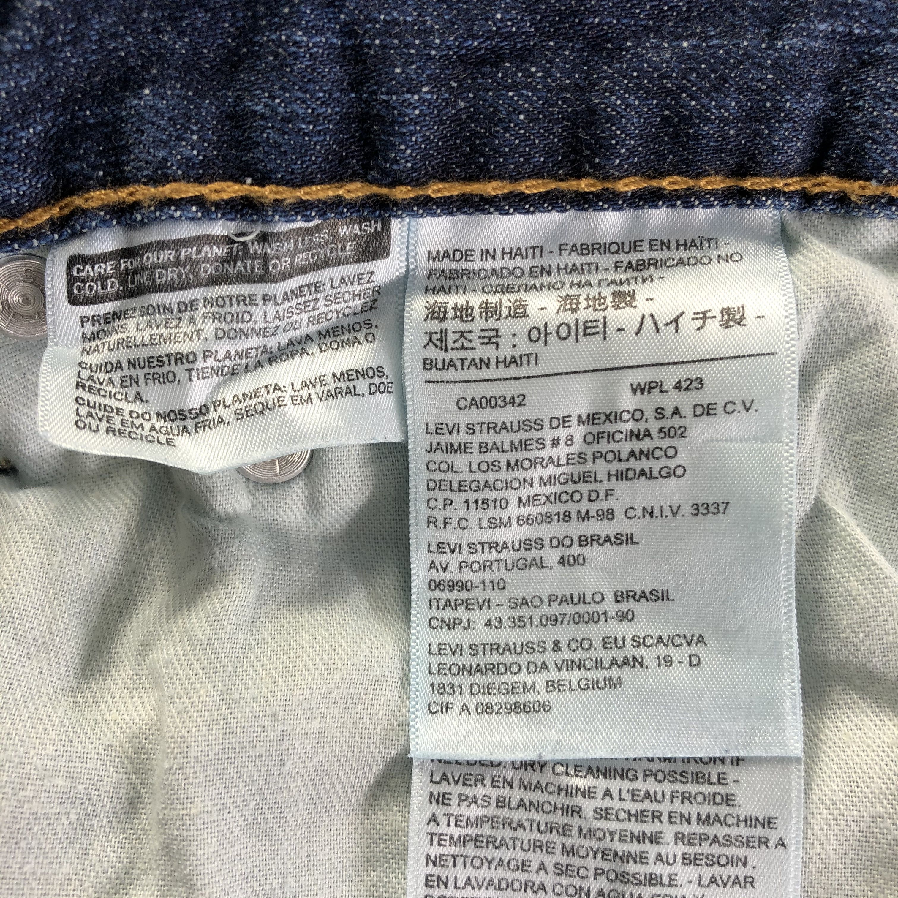 Levi's Vintage Blue Wash Levis 514 Jeans-J4308 Size US 35 - 9 Thumbnail