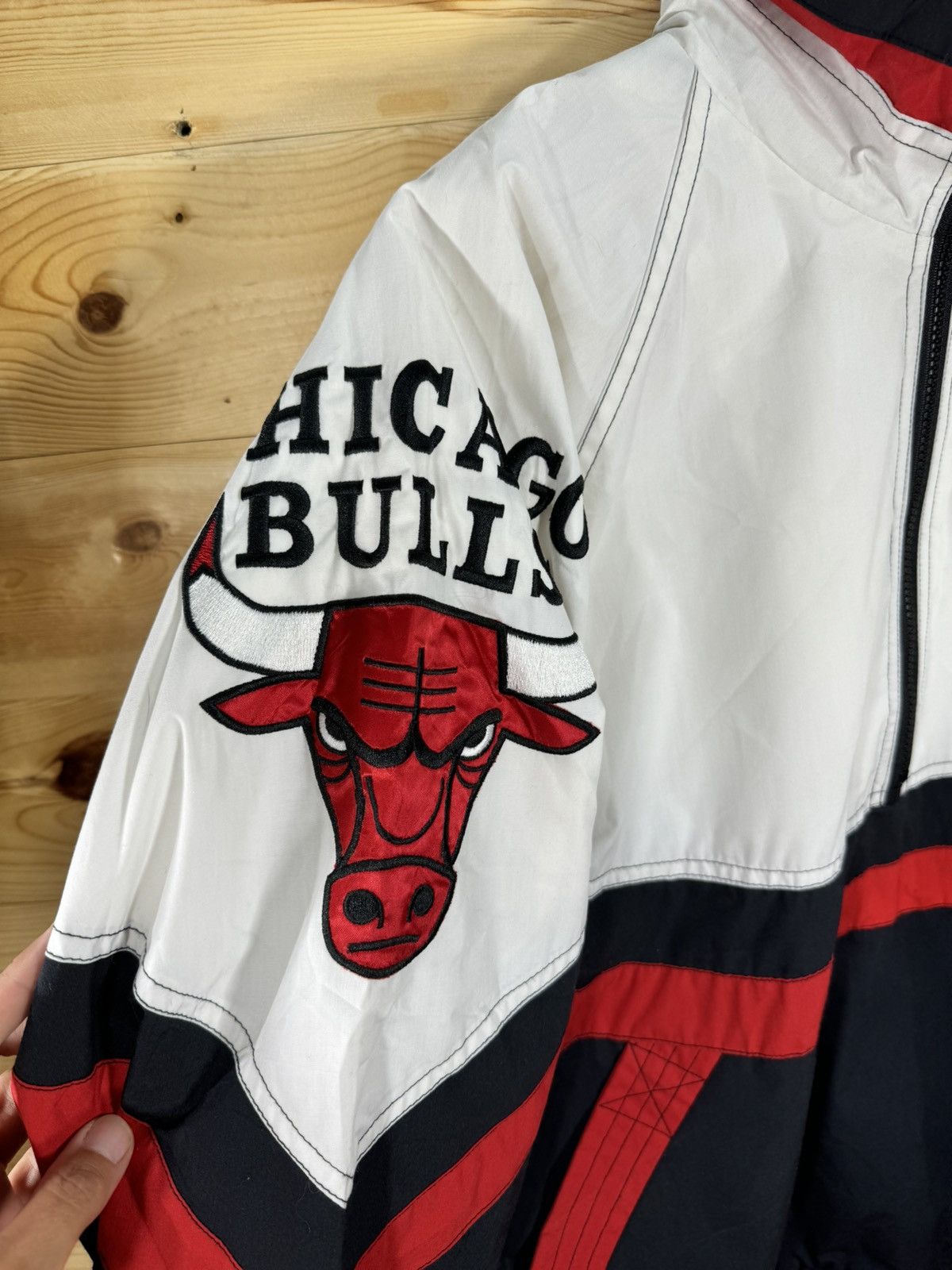 Starter Starter RARE Vintage 90s Chicago Bulls Pullover Men's Size US M / EU 48-50 / 2 - 4 Thumbnail
