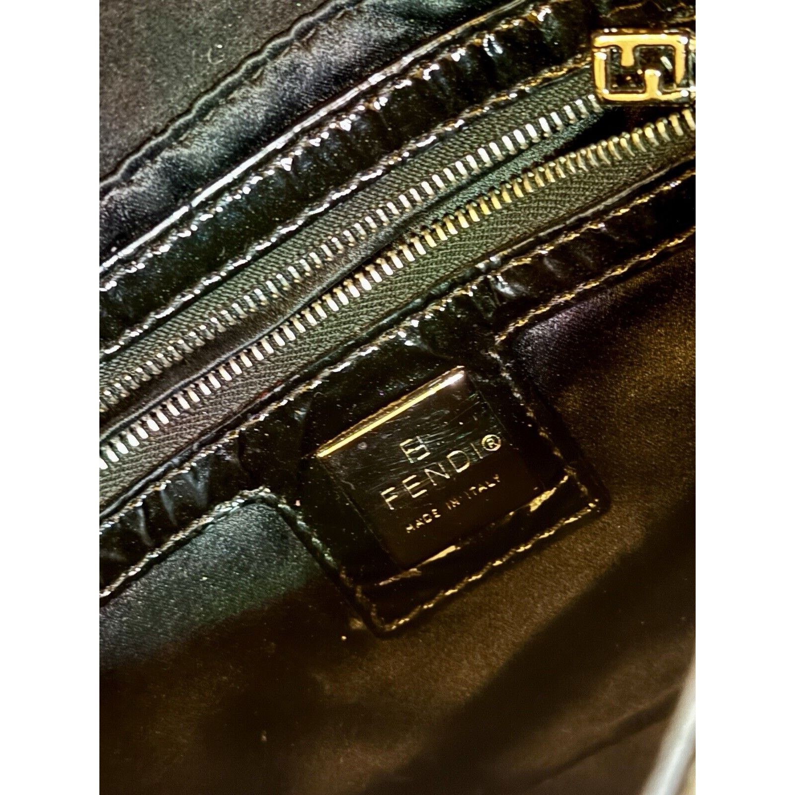 Fendi Vintage Rare Black Patent Leather FENDI BAGUETTE Handbag Size ONE SIZE - 10 Thumbnail