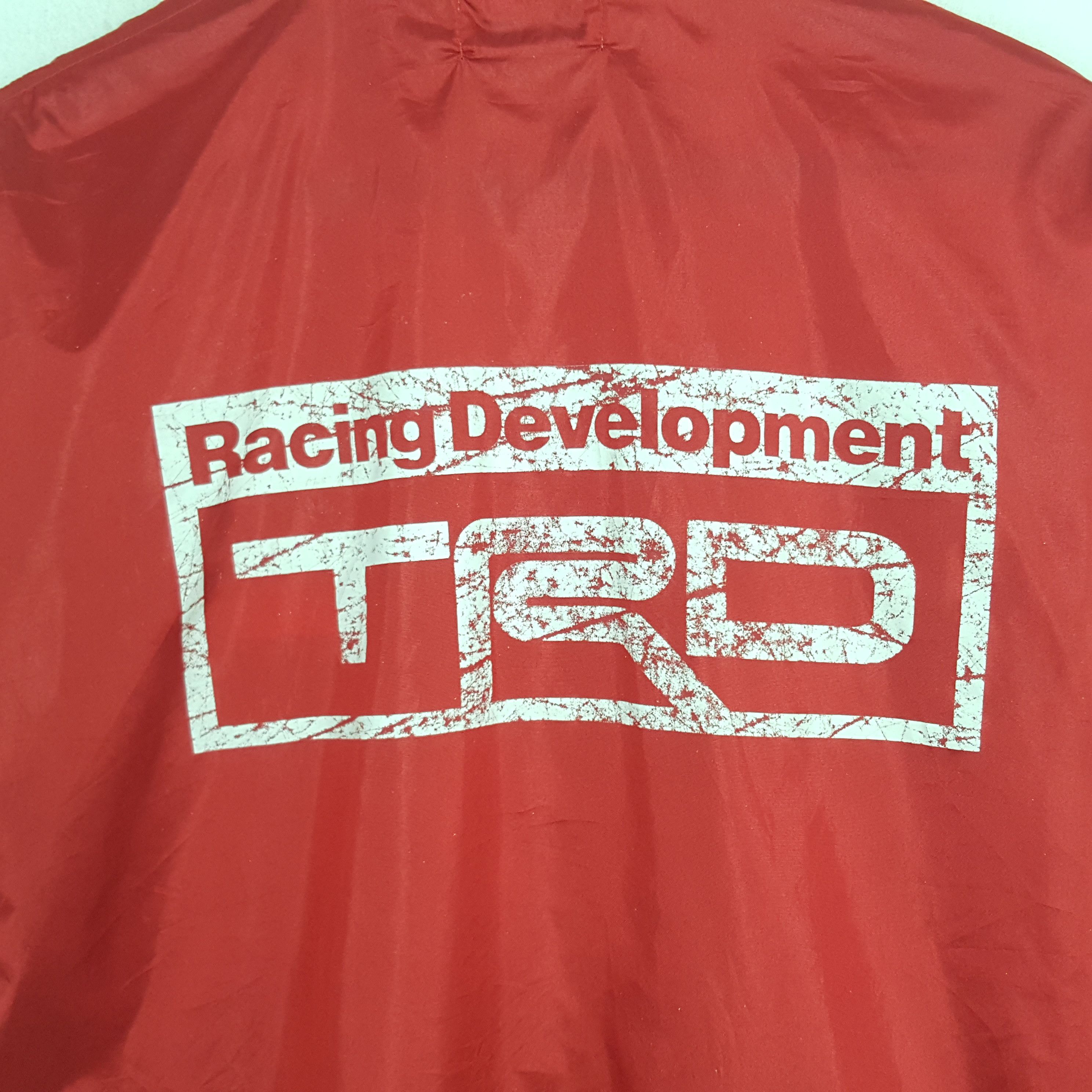 Vintage Vintage TRD Racing Development Windbreaker Zipper Jacket Size US L / EU 52-54 / 3 - 2 Thumbnail