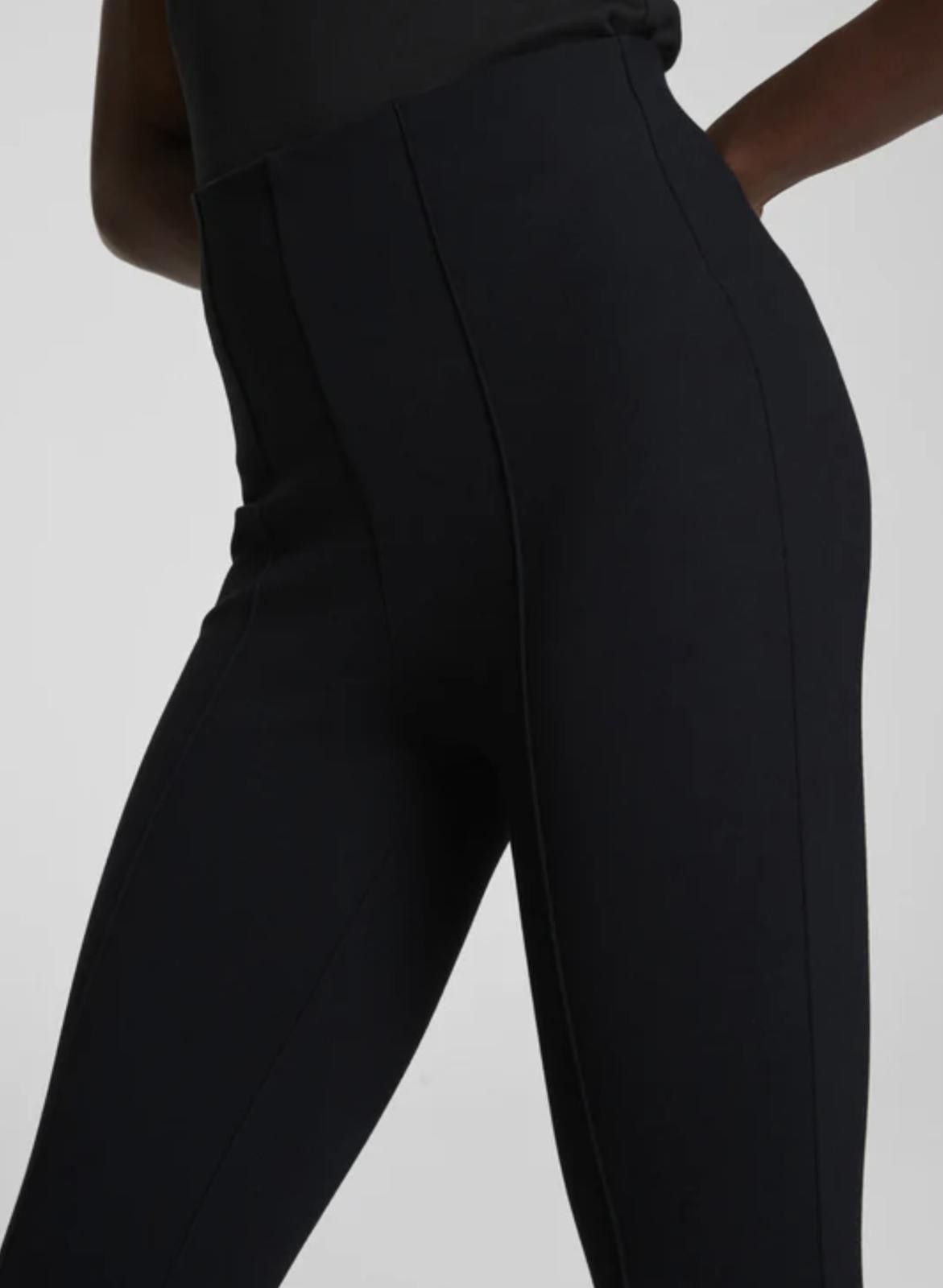 Domenico Spano SPANXsmooth PerfectFit Ponte Micro Flare Pant (SMALL PETITE) Size 28" / US 6 / IT 42 - 6 Thumbnail