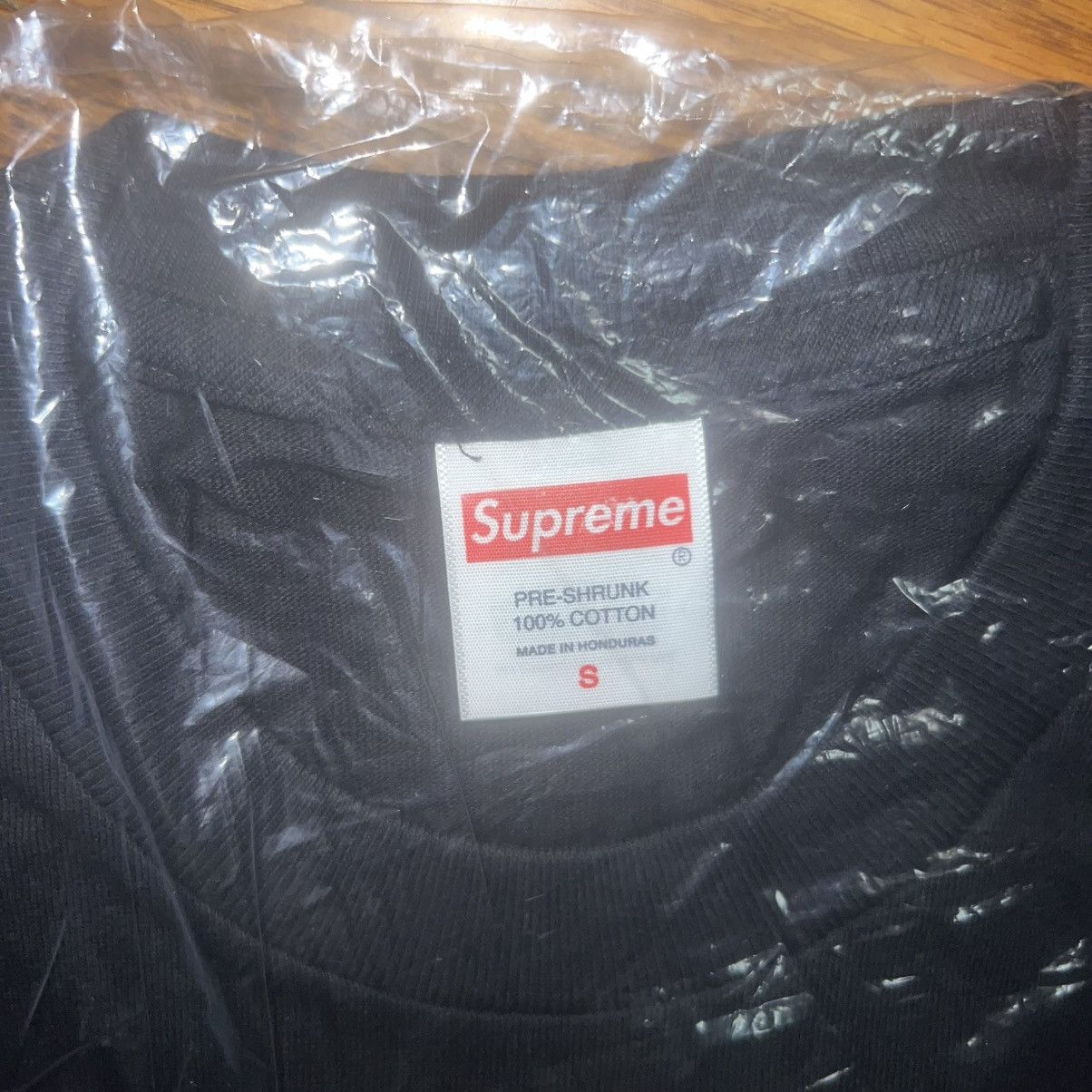 Supreme Supreme Spongebob Castel Racing L/S Tee Black Size: Small Size US S / EU 44-46 / 1 - 4 Thumbnail