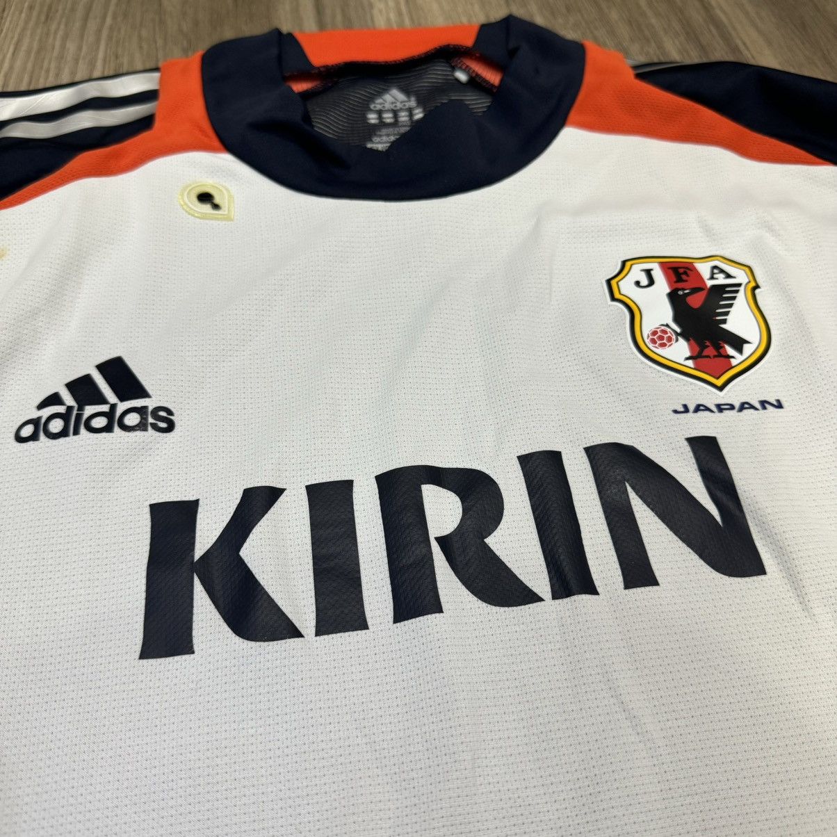 Adidas Japan 2012 player issue longsleeves training shirt Size US L / EU 52-54 / 3 - 3 Thumbnail