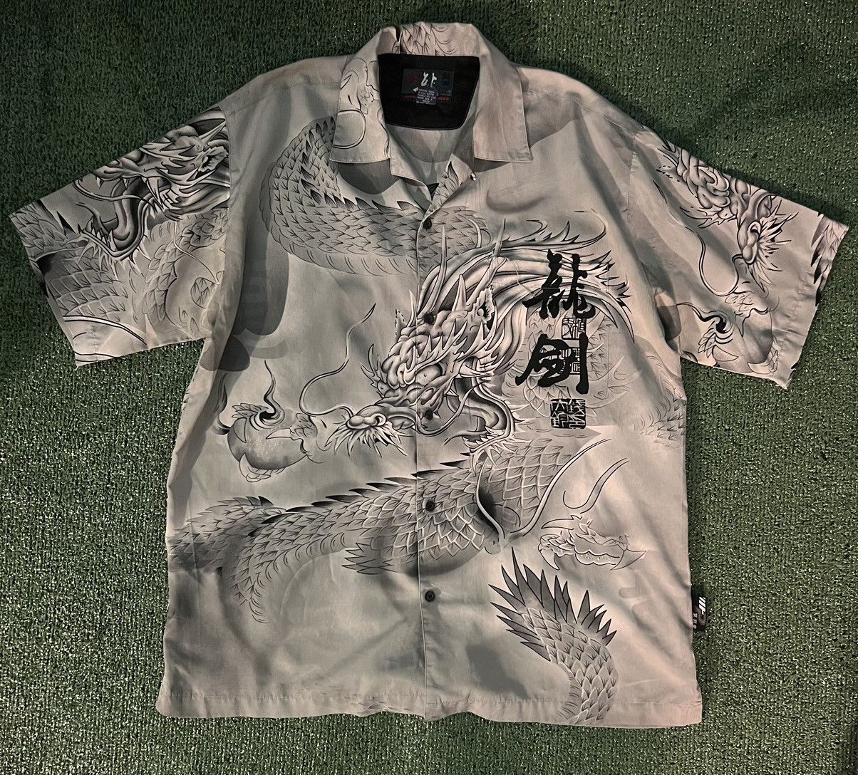 Japanese Brand Y2K Dragon AOP Impaq sportswear button down size L Size US L / EU 52-54 / 3 - 1 Thumbnail