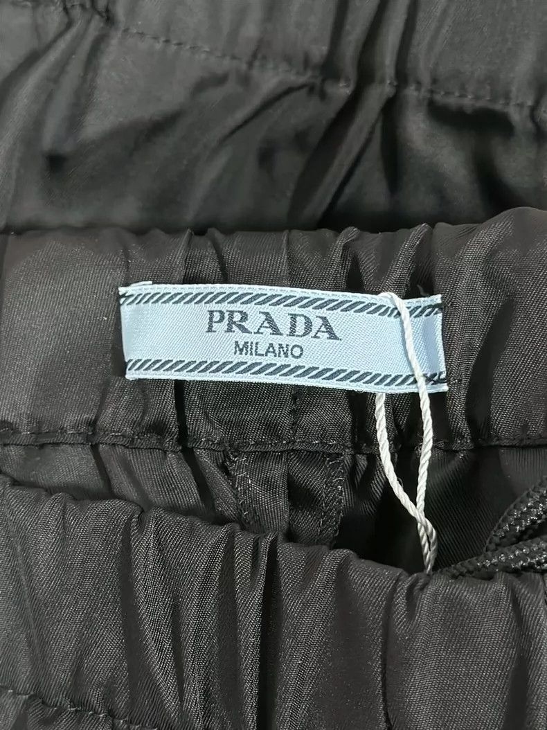 Prada Prada Triangle nylon trousers 2502-Nextarrow Size US 38 / EU 54 - 7 Thumbnail