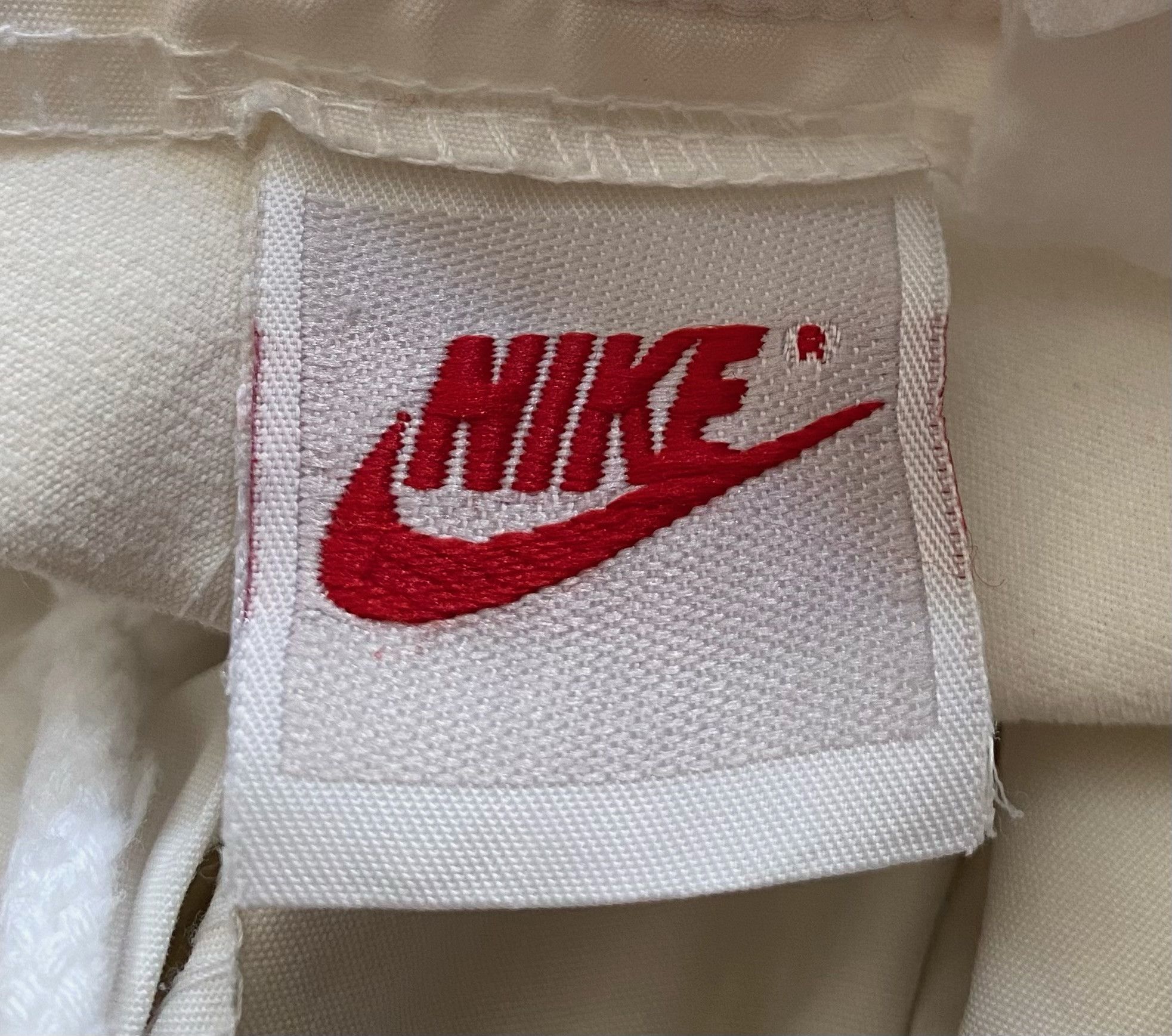 Nike 90’s Nike Spellout Grey Tag White Tennis Shorts Large Size US 38 / EU 54 - 5 Thumbnail