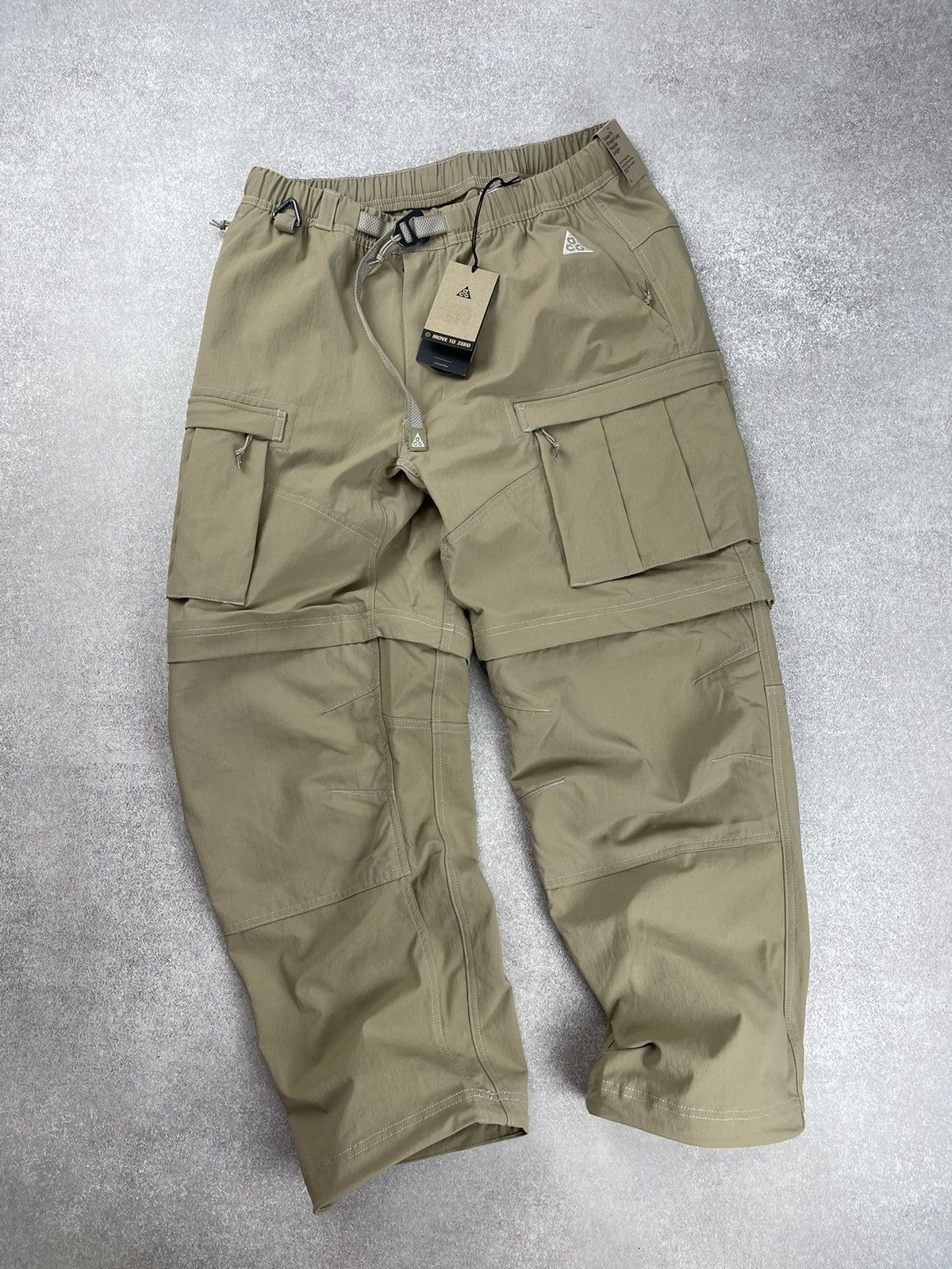 Nike ACG Smith Summit Cargo Pants Beige Size L