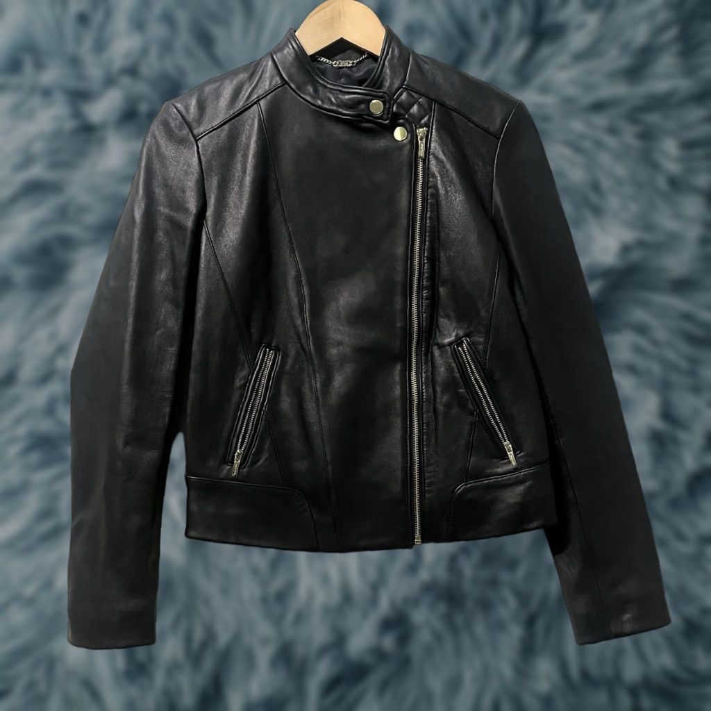 Cole Haan Cole Haan leather jacket Black Womens Small Petite S Motorcycle Jacket Lambskin Petite Women Size S / US 4 / IT 40 - 1 Thumbnail