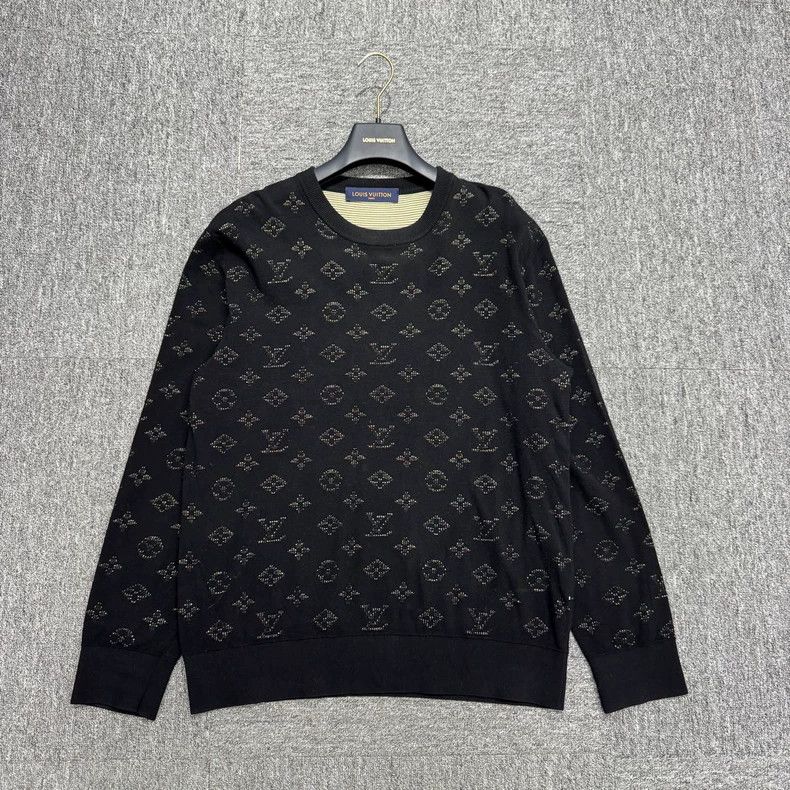Louis Vuitton Louis Vuitton Gradient Logo Sweatshirt Size L- DMC Size US L / EU 52-54 / 3 - 1 Thumbnail