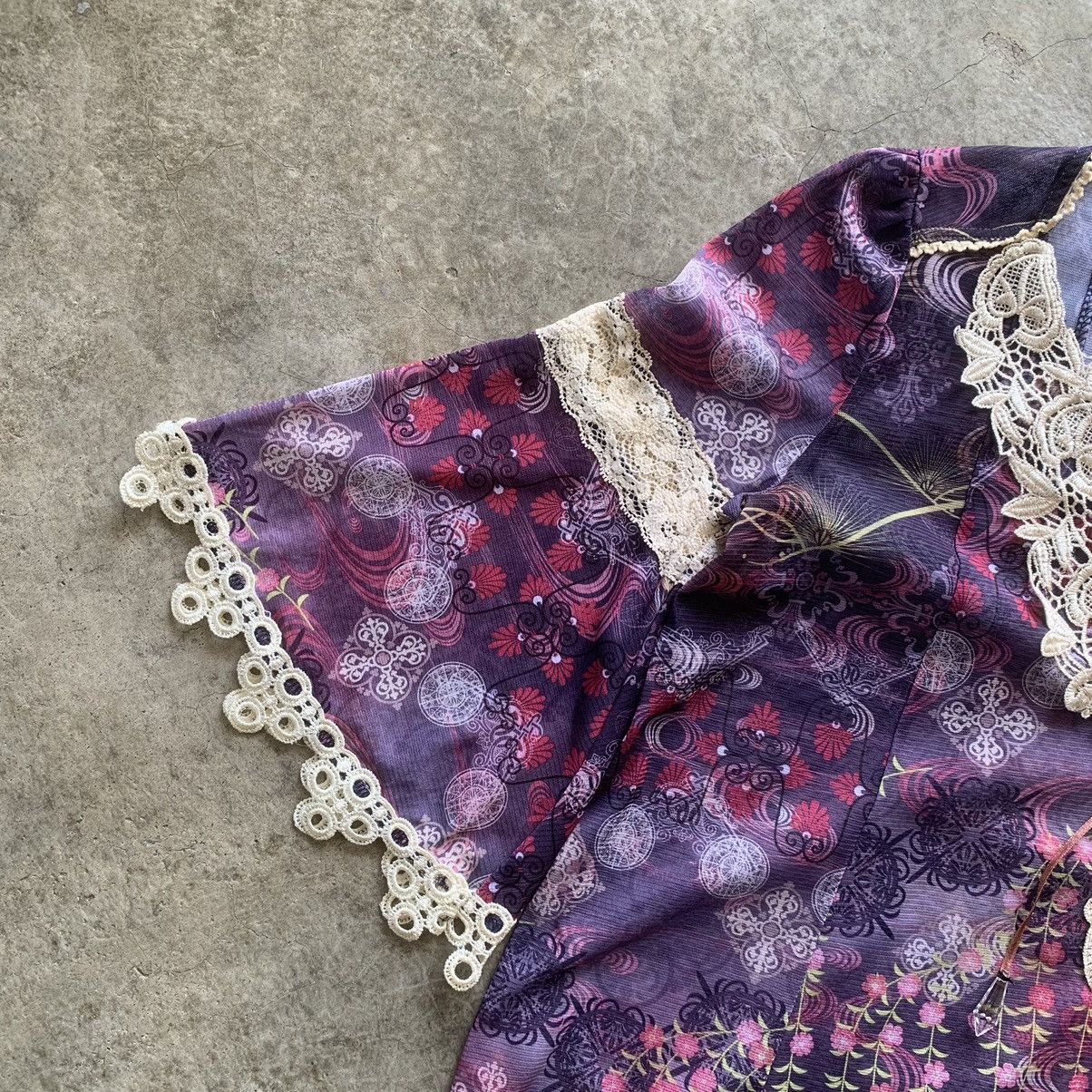 Japanese Brand Ozz Oneste Lace Trim Floral Blouse Size S / US 4 / IT 40 - 4 Thumbnail