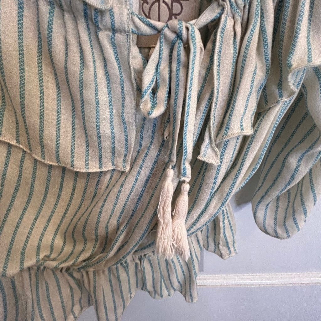 Chaser Brand Women's Chaser crop Top Size S ruffle White w/ green Stripe Size S / US 4 / IT 40 - 4 Thumbnail