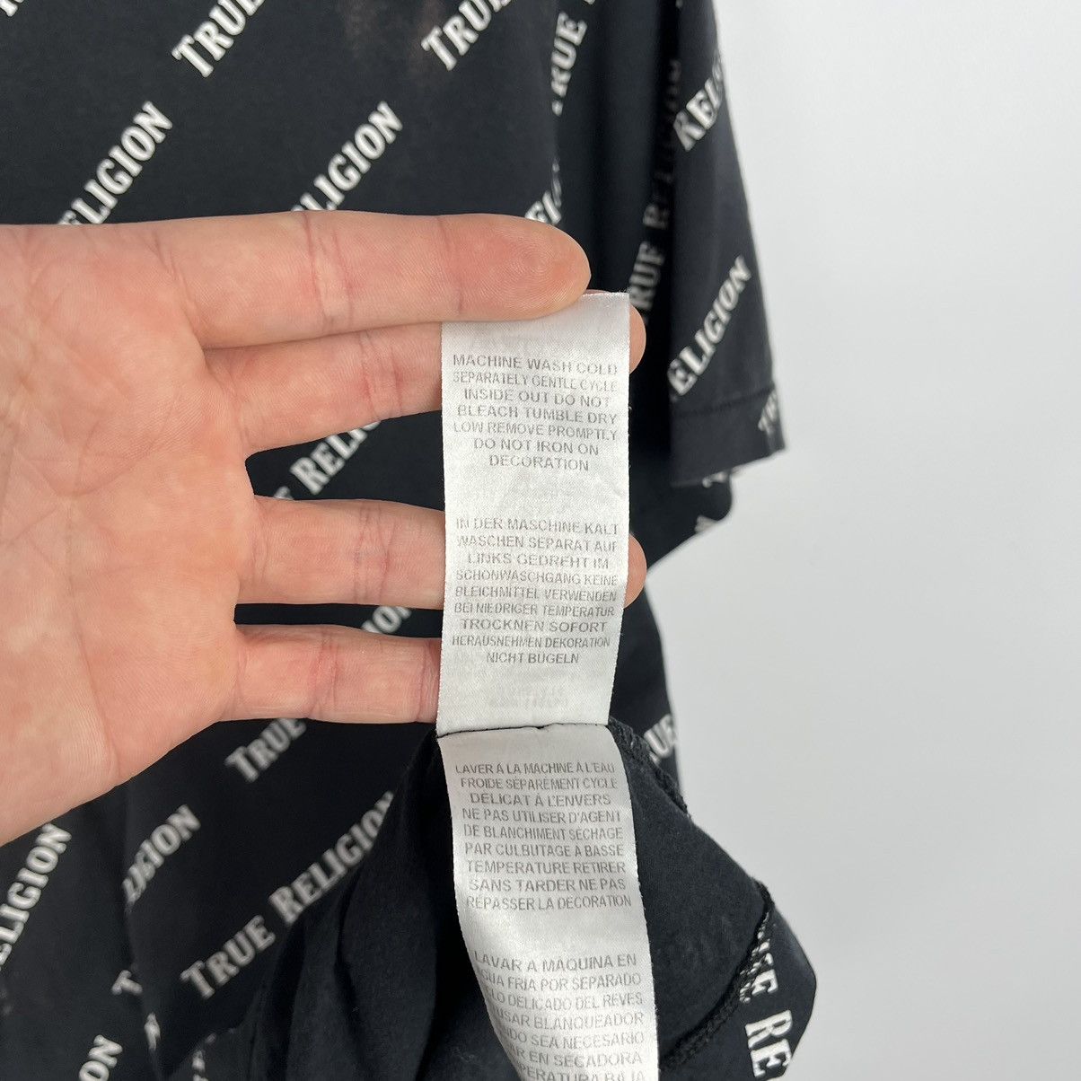 True Religion Vintage True Religion multilogo y2k japanese tee 90’s Size US L / EU 52-54 / 3 - 12 Thumbnail