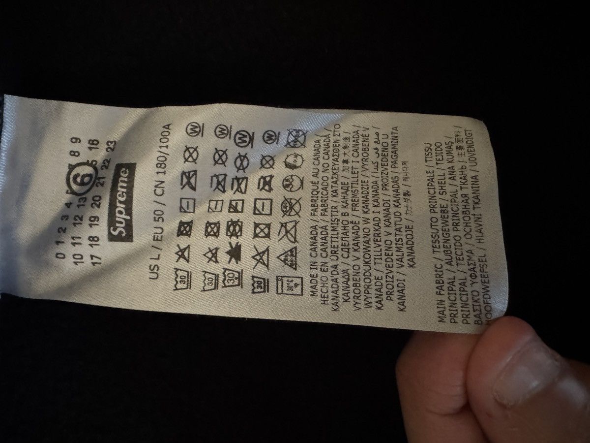 Maison Margiela × Supreme Supreme x MM6 Box Logo Zip Up Size L Size US L / EU 52-54 / 3 - 4 Thumbnail