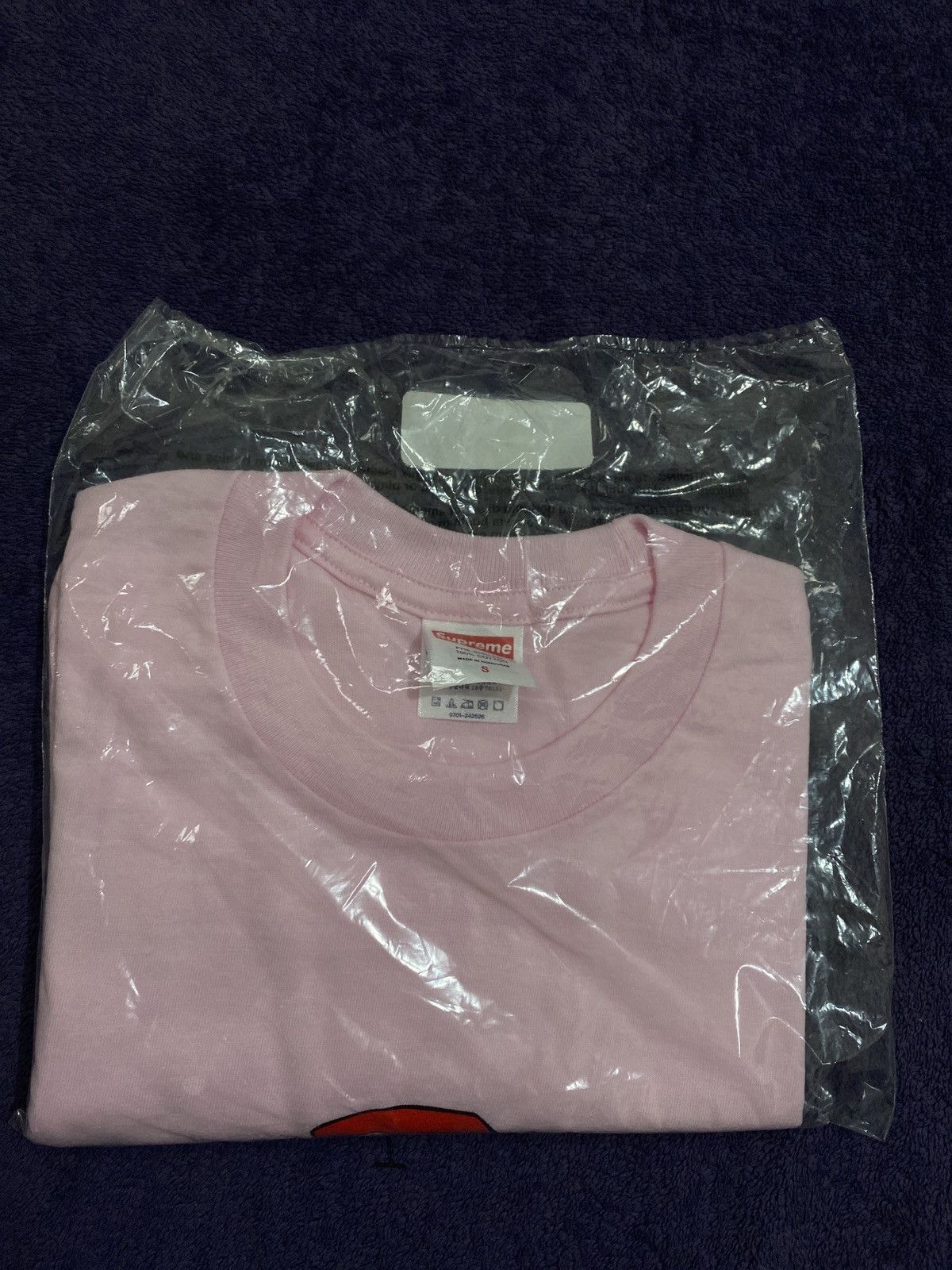 Supreme Supreme Grinch Tee Light Pink Size US S / EU 44-46 / 1 - 3 Thumbnail