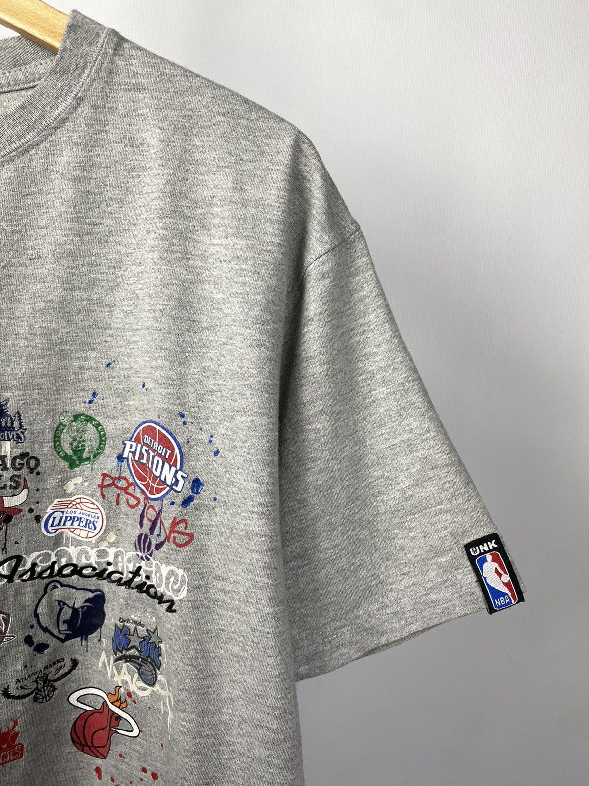 NBA × Vintage Vintage 00s NBA UNK National Basketball Association T-Shirt Size US L / EU 52-54 / 3 - 5 Thumbnail