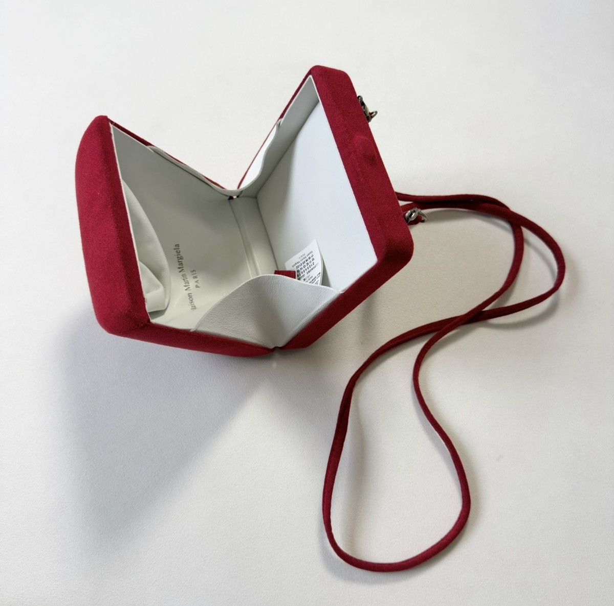 Maison Margiela A/W 10 Red Velvet ‘Trinket Box’ Hand Bag Size ONE SIZE - 10 Thumbnail