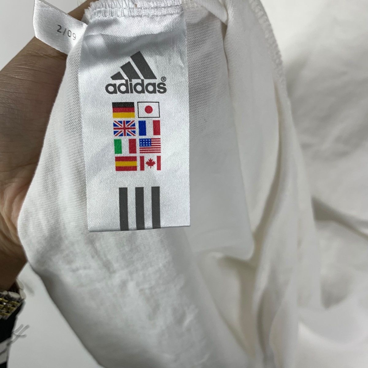 Adidas ADIDAS EQUIPMENT FUTSAL Play Like Music Sportswear Tee Size US L / EU 52-54 / 3 - 10 Thumbnail