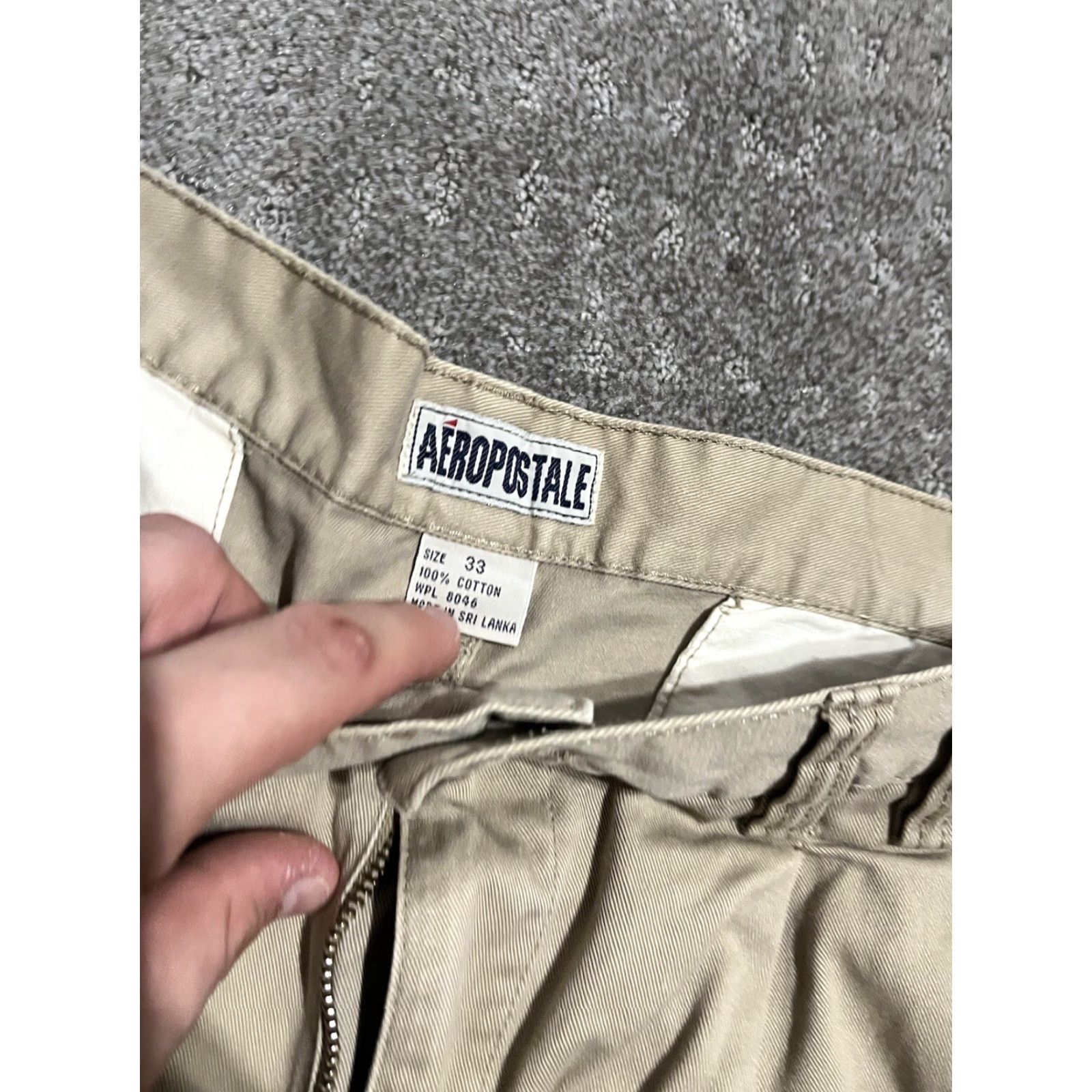 Vintage VINTAGE AÉROPOSTALE CHINO SHORTS Beige 90s Casual Mens Size 33 USA Made Size US 33 - 3 Thumbnail