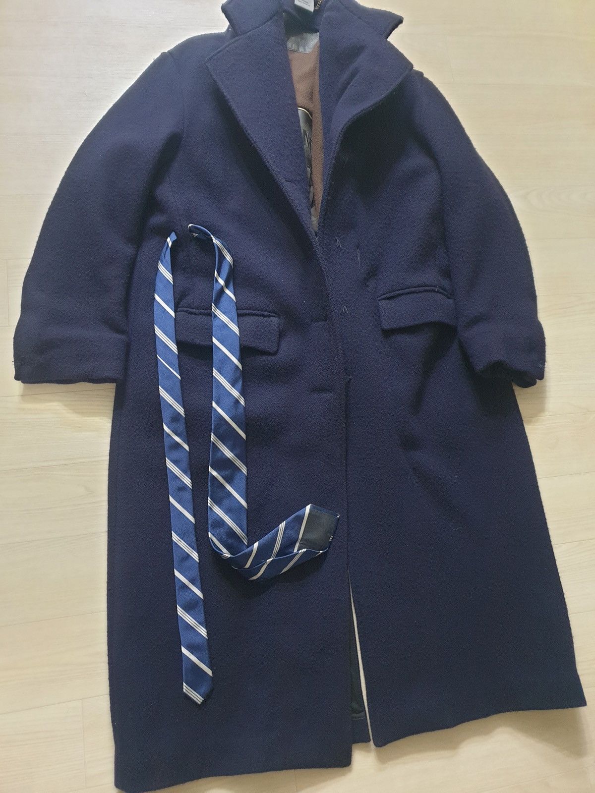 Vetements M Vetements oversized TIE leather trim VAGABOND wool coat Size US M / EU 48-50 / 2 - 1 Thumbnail