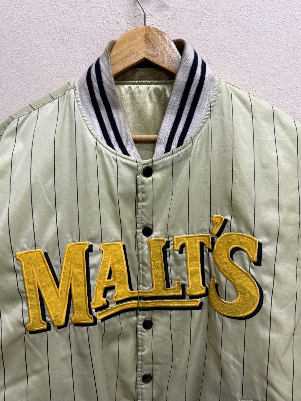 Vintage Vintage Suntory Malt’s Beer Riversible Varsity Bomber Jacket Size US L / EU 52-54 / 3 - 22 Thumbnail