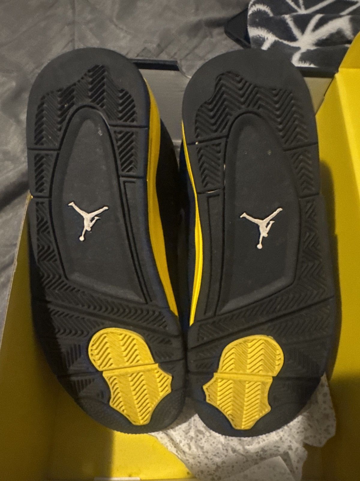 Jordan Brand Jordan 4 retro “Thunder” 2023 Size US 9 / EU 42 - 8 Thumbnail