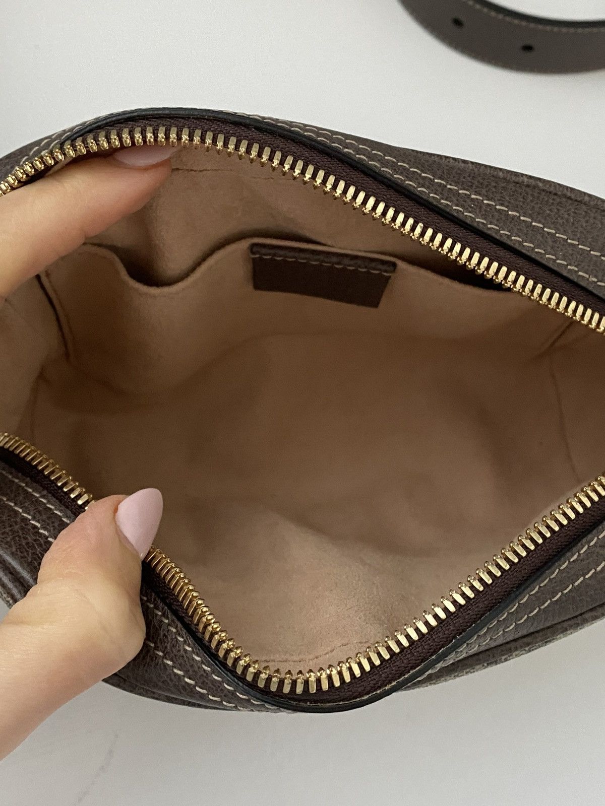 Gucci Authentic Gucci Ophidia belt bag/ bumbag Size 38 - 12 Thumbnail