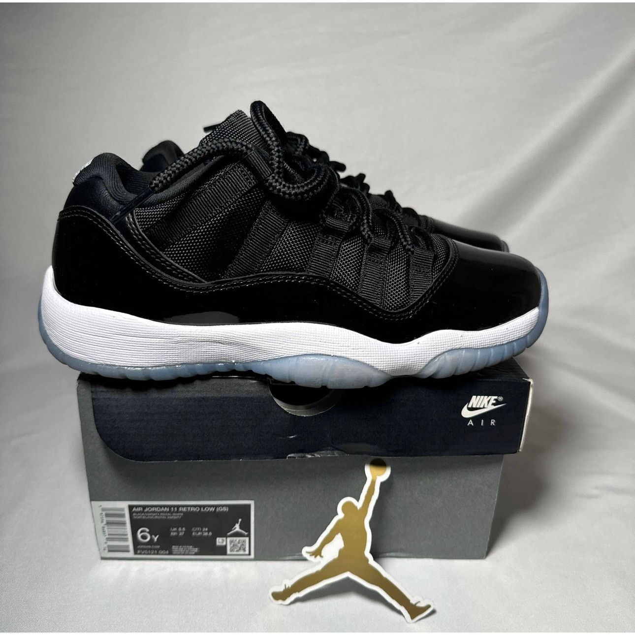 Jordan Brand × Nike Size 6 Nike Air Jordan 11 Retro Low GS Space Jam Men's Shoes Size US 6 / EU 39 - 1 Thumbnail