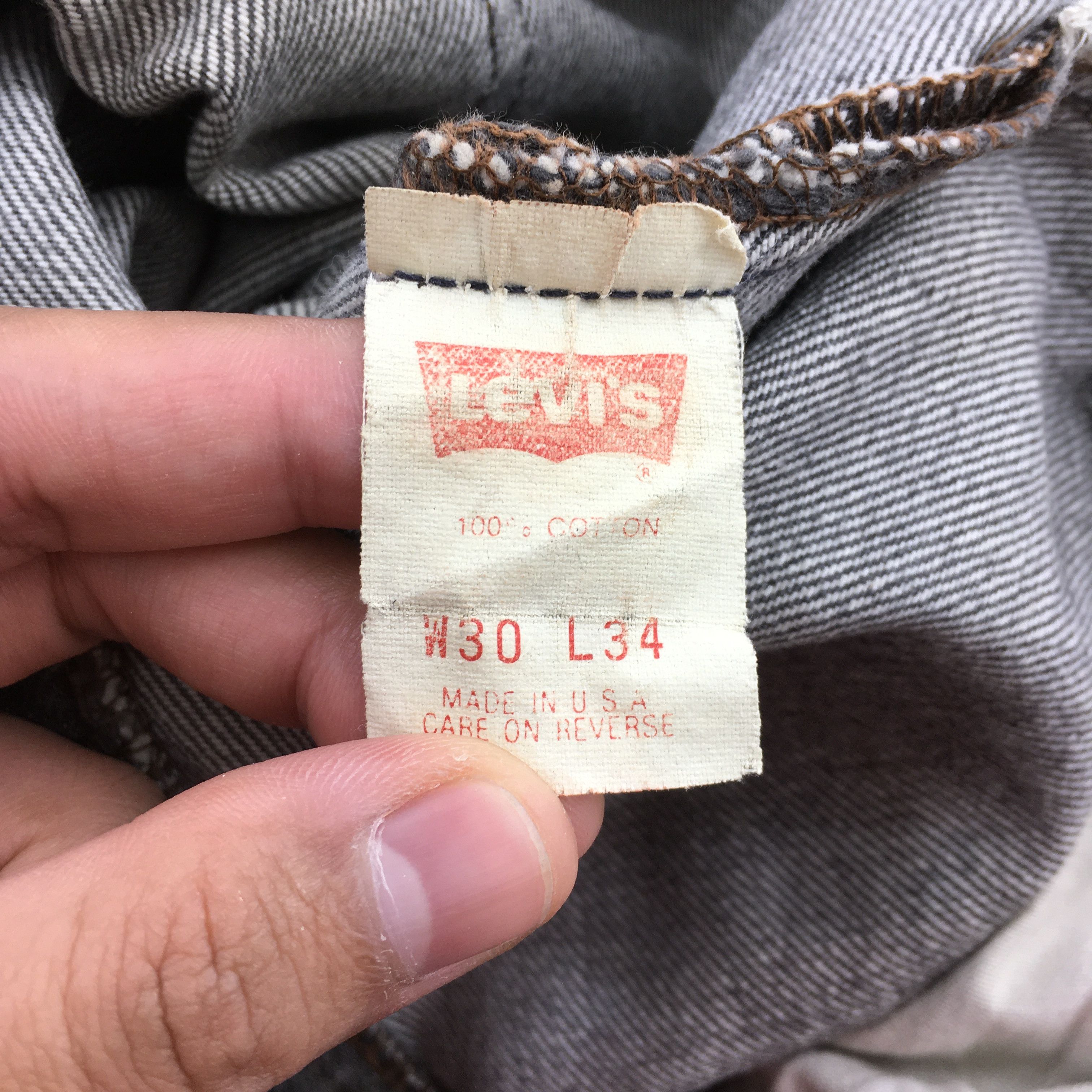 Levi's Size 27x26.5 Vintage 90s Levi's 501 Faded Black Jeans S520 Size 27" / US 4 / IT 40 - 13 Thumbnail