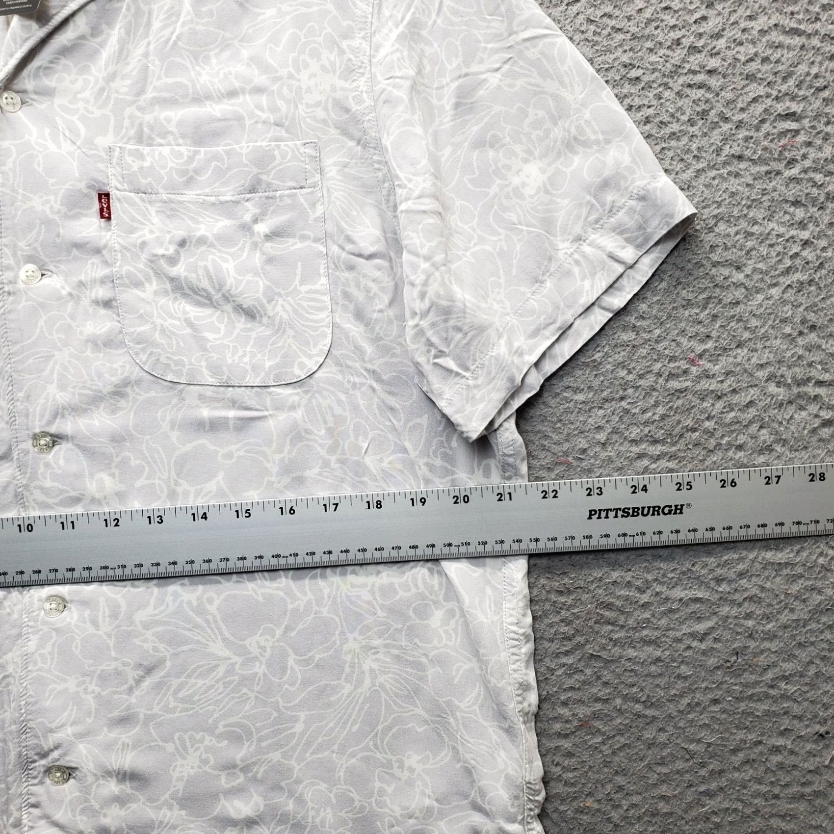 Levi's Levi's Camp Shirt Mens M Multi Floral Relaxed Fit Chest Pocket 219760121 Shirt Mens M Multicolor Floral 219760121 Size US M / EU 48-50 / 2 - 4 Thumbnail