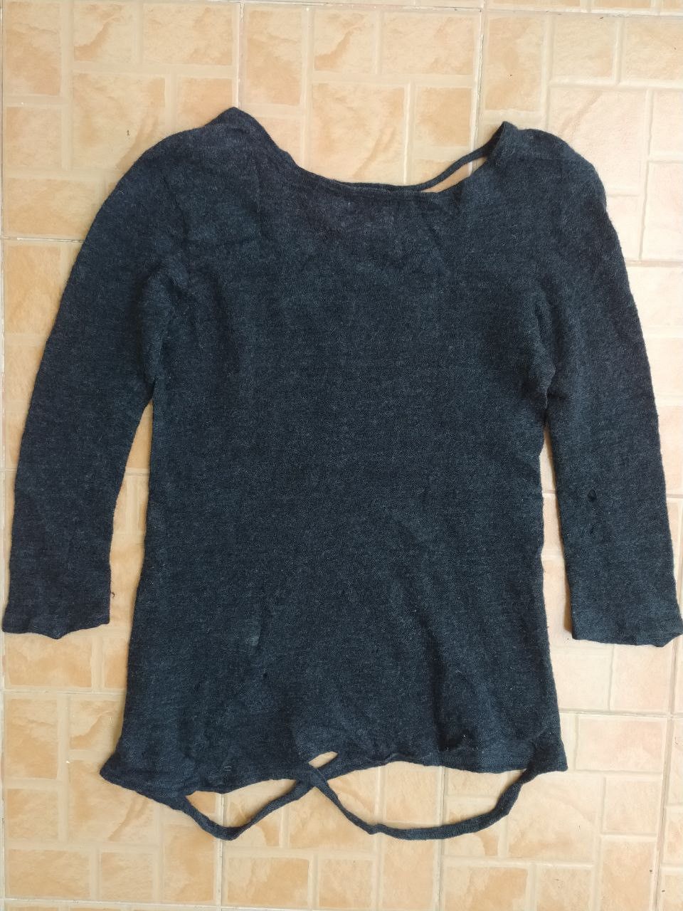 Maison MIHARA YASUHIRO MIHARA YASUHIRO DISTRESSED SWEATER SIZE S Size US XS / EU 42 / 0 - 5 Thumbnail