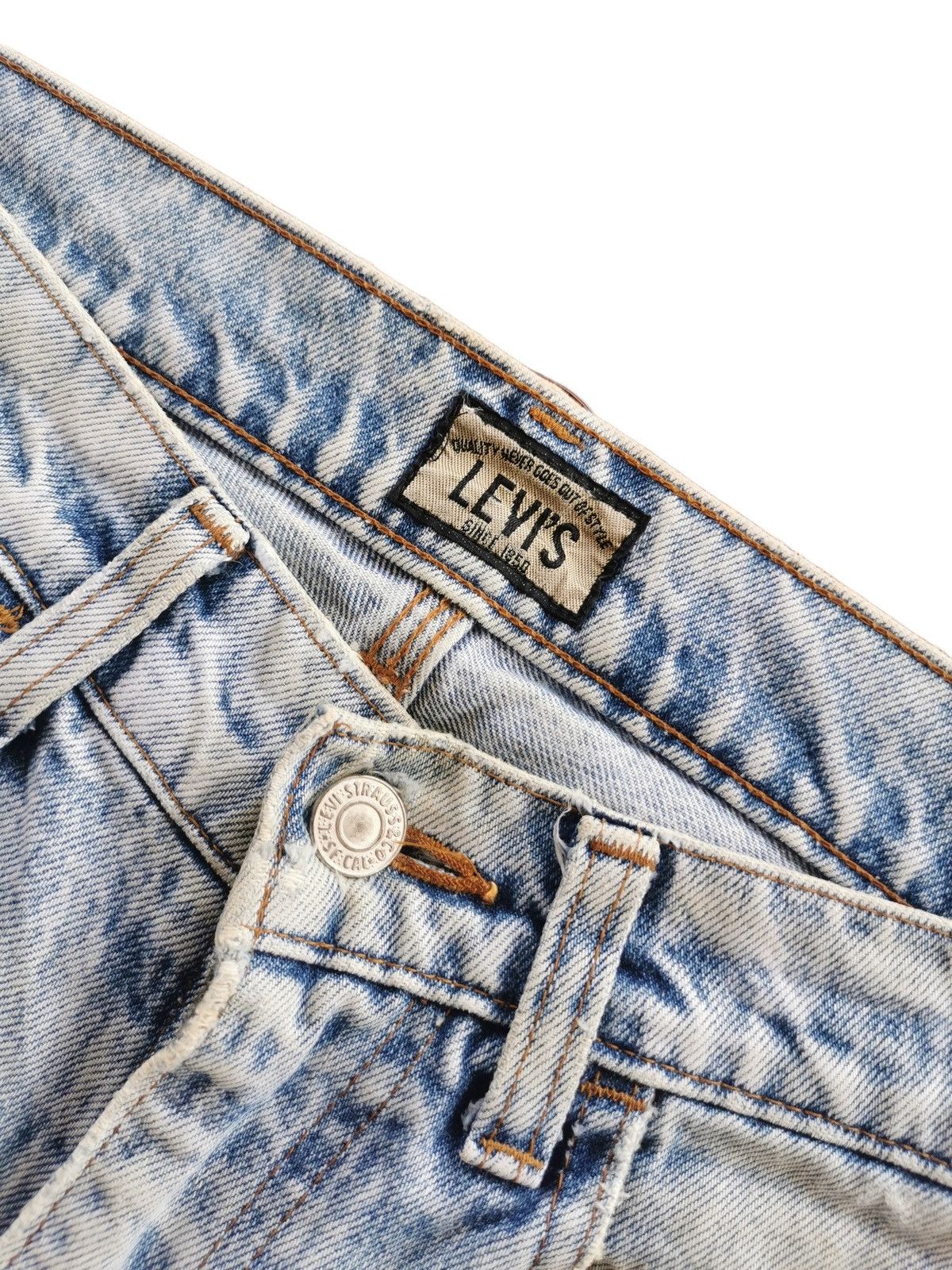 Levi's Vintage Levis Distressed Dirty Patina Destroy Jeans SZ 29x28 Size US 28 / EU 44 - 8 Thumbnail