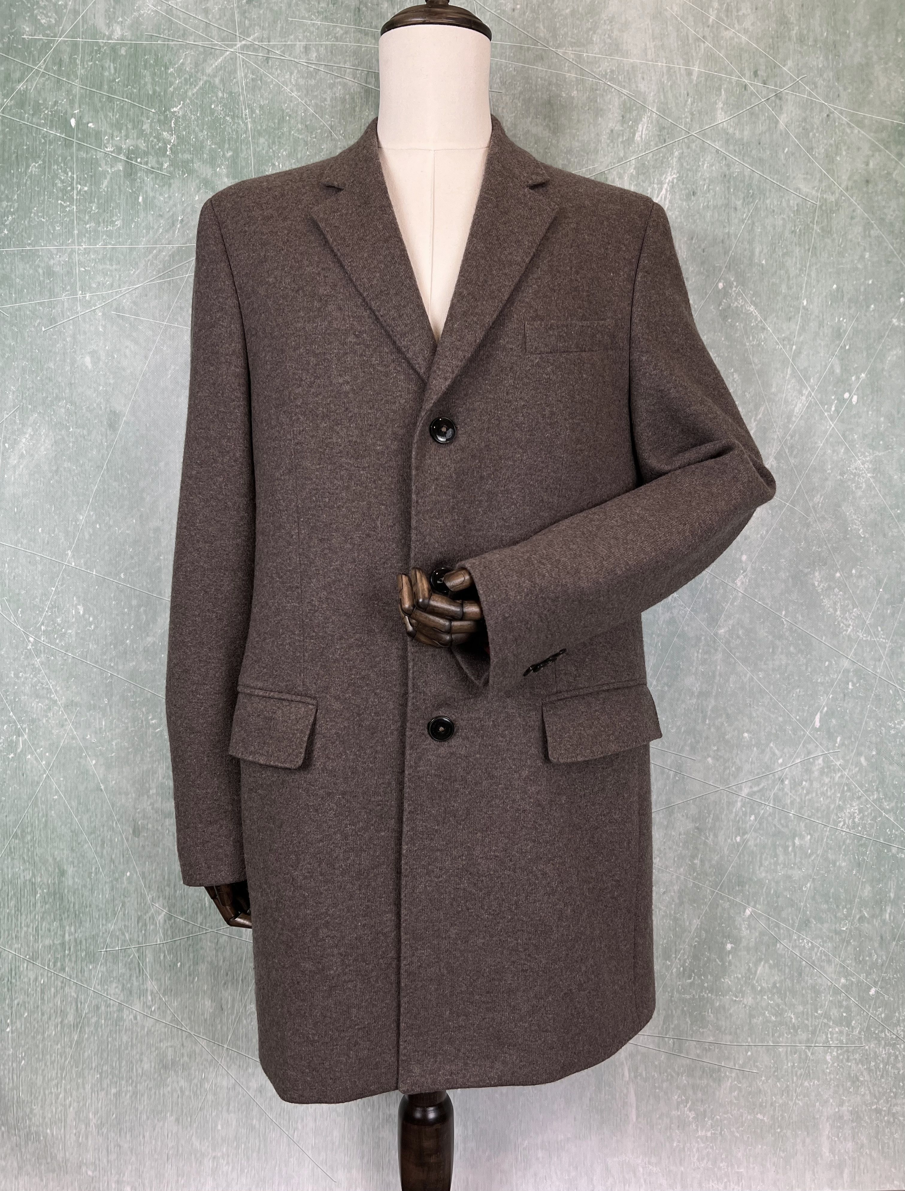 Tommy Hilfiger Tommy Hilfiger Fits L-XL Tailored Slim Fit Overcoat Wool Size US L / EU 52-54 / 3 - 1 Thumbnail