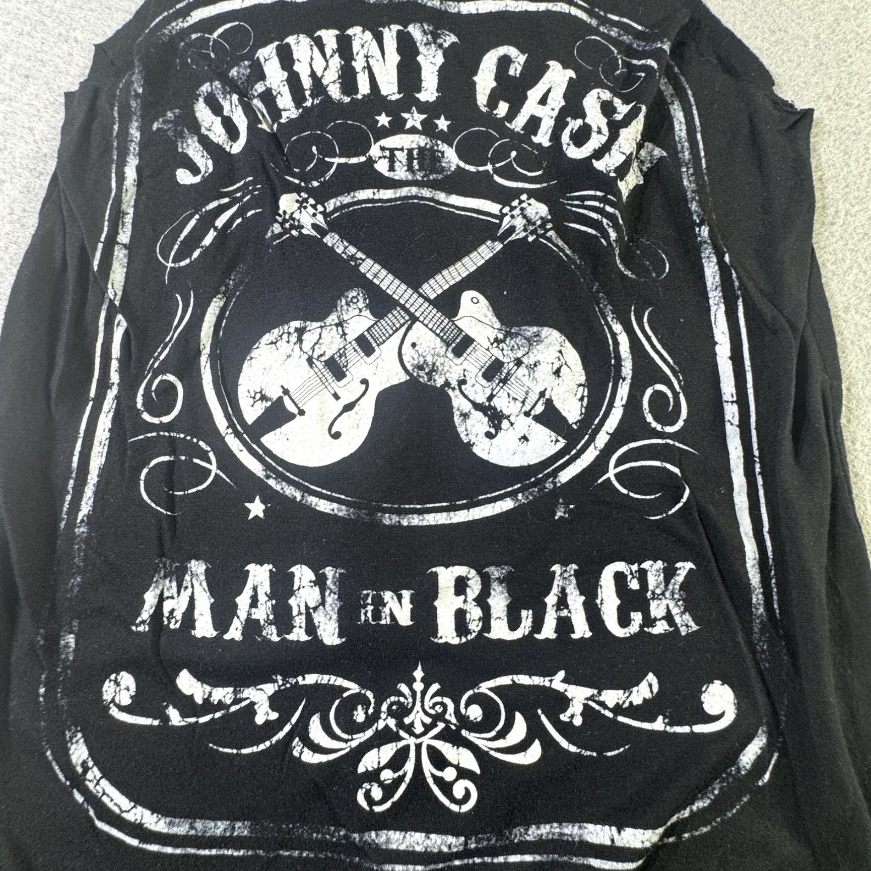 Vintage VINTAGE Johnny Cash Shirt Womens Large Black Man In Black Cut Off Distressed Tank Top Size S / US 4 / IT 40 - 2 Thumbnail