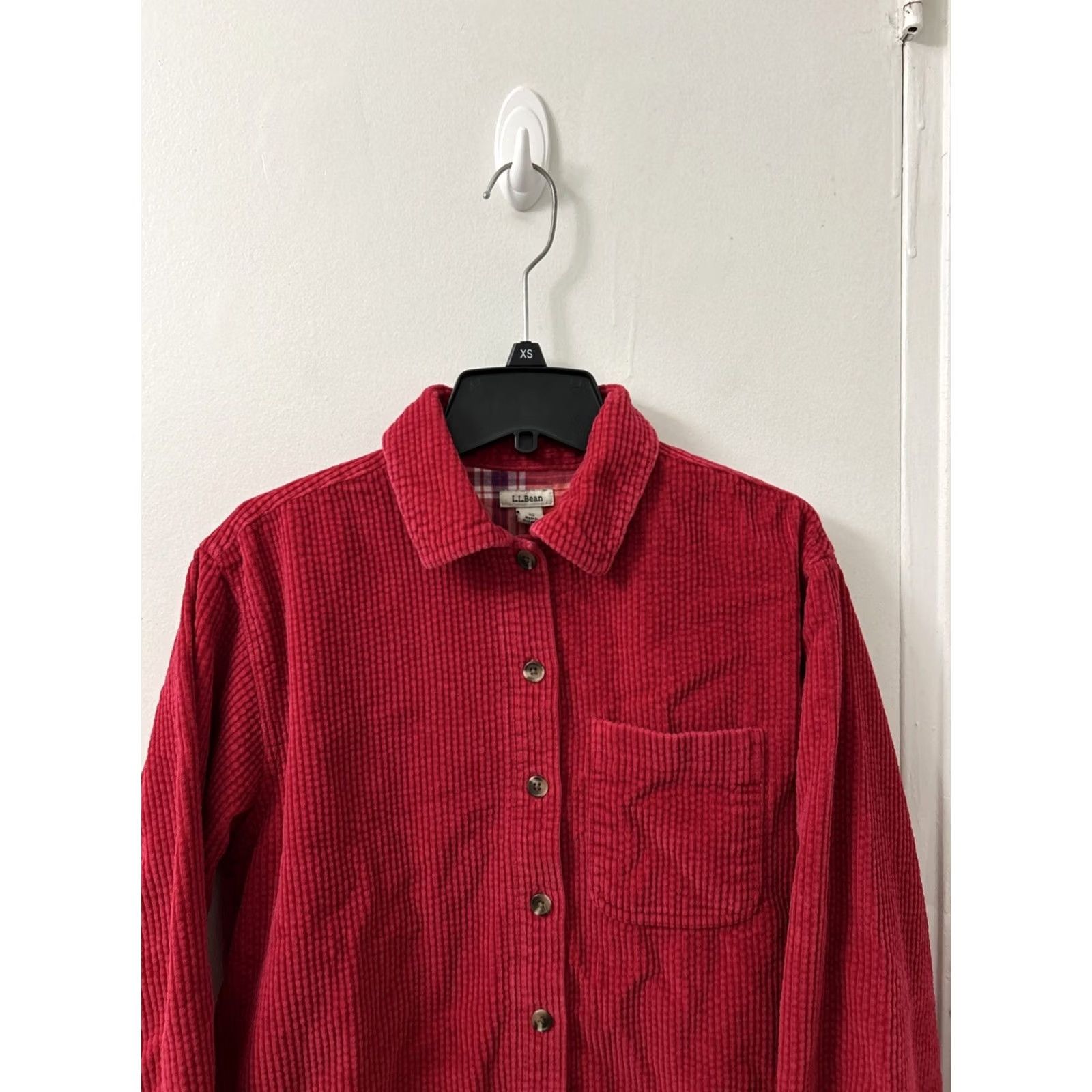 Vintage L.L. Bean Corduroy Shirt Womens XS Red Plaid Lined Button Down L/S Basic Casual Workwear Shirt Mens Girls Size XS / US 0-2 / IT 36-38 - 2 Thumbnail